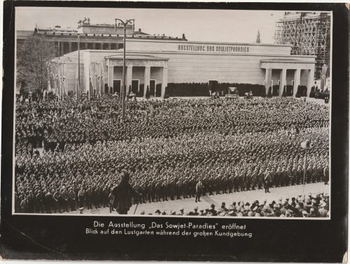 (Pressphoto) Die Ausstellung Das Sowjetparadies eröffnet (24x18 cm)