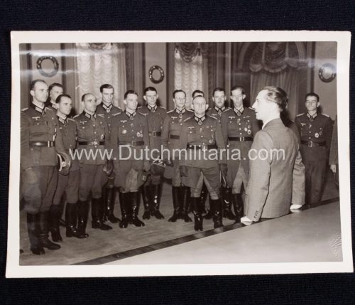 (Pressphoto) Gauleiter Reichsminister Dr. Goebbels empfing heute Ritterkreuzträger des Heeres (1942)