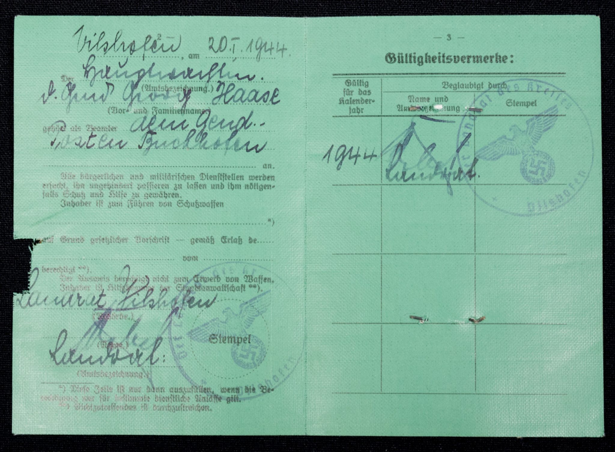 WWII German Polizei SoldbuchDienstpassDienstausweis group