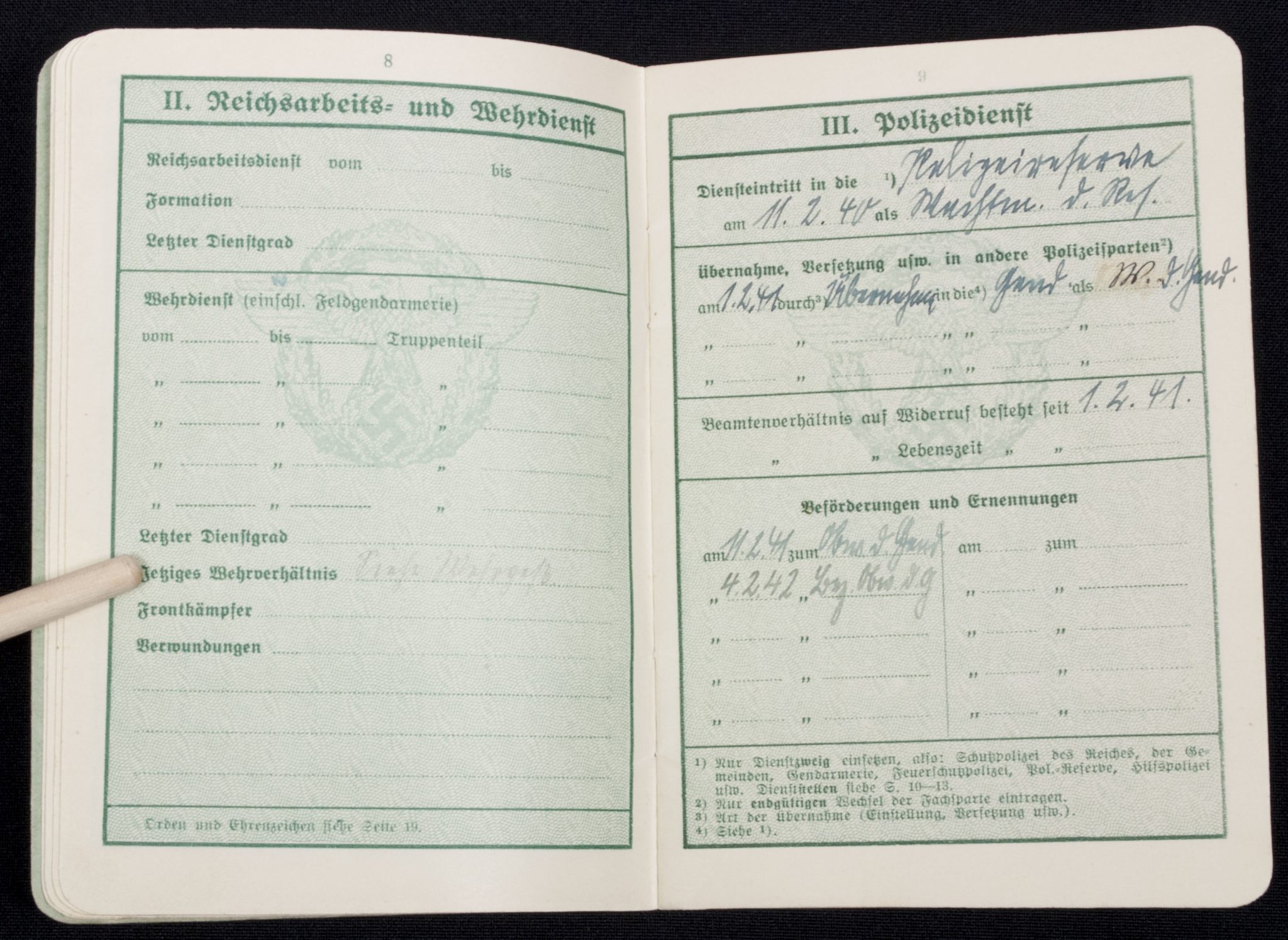 WWII German Polizei Soldbuch/Dienstpass/Dienstausweis group - Image 25