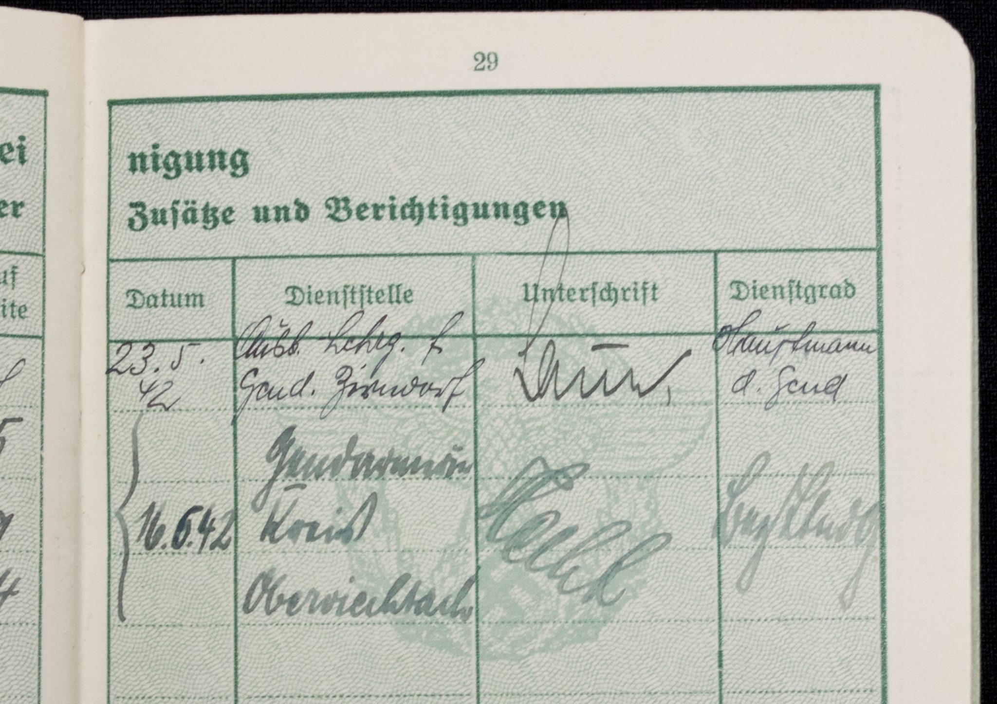 WWII German Polizei Soldbuch/Dienstpass/Dienstausweis group - Image 36