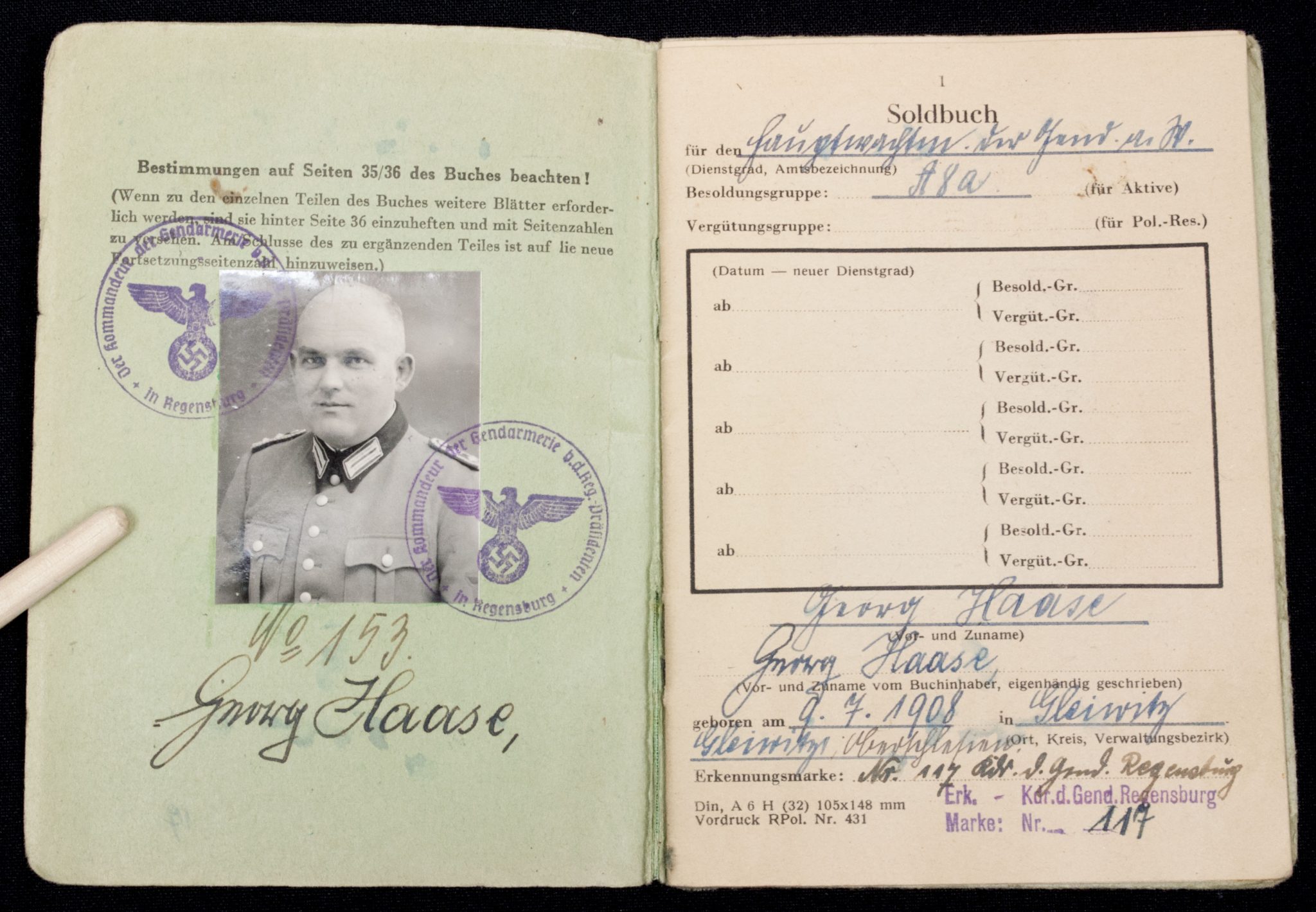 WWII German Polizei SoldbuchDienstpassDienstausweis group