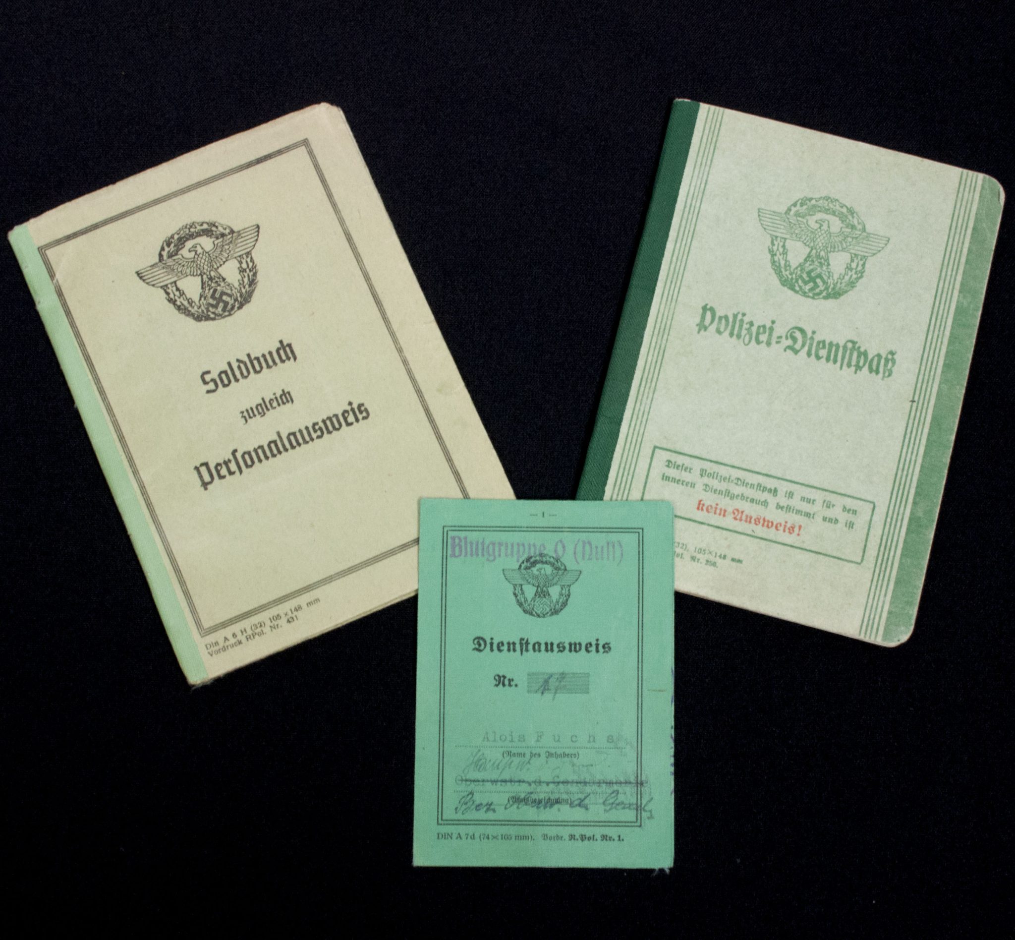 WWII German Polizei SoldbuchDienstpassDienstausweis group