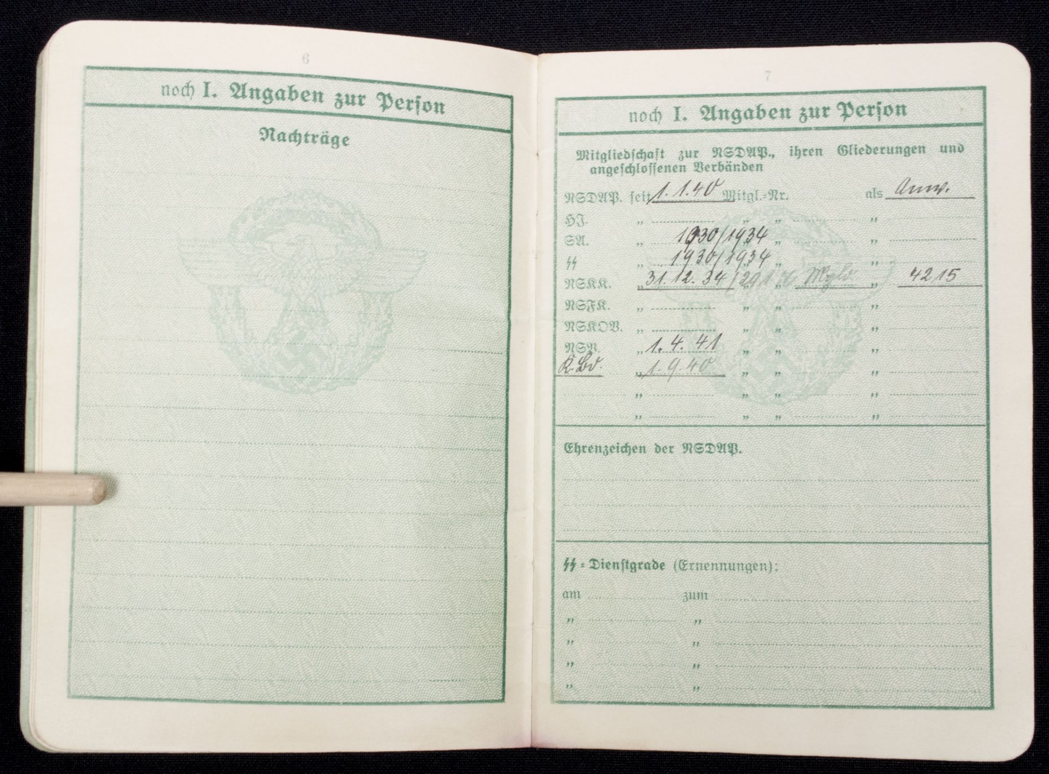 WWII German Polizei Soldbuch/Dienstpass/Dienstausweis group - Image 20