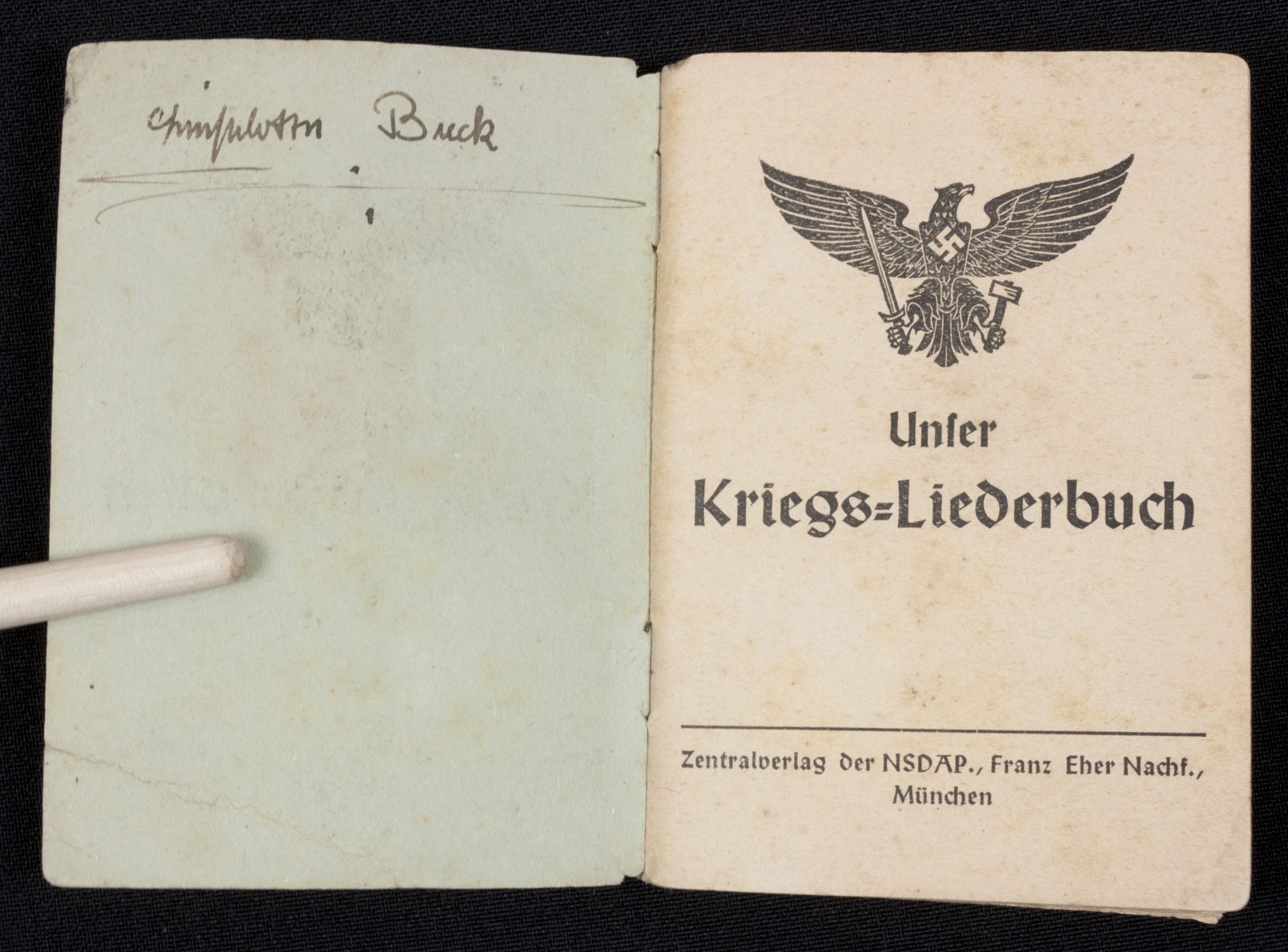 (Book) Small Hitlerjugend (HJ) Unser Kriegs-Liederbuch DIVISION-HITLERJUGEND (!) – RARE (3) (Book) Small Hitlerjugend (HJ) Unser Kriegs-Liederbuch DIVISION-HITLERJUGEND (!) - RARE