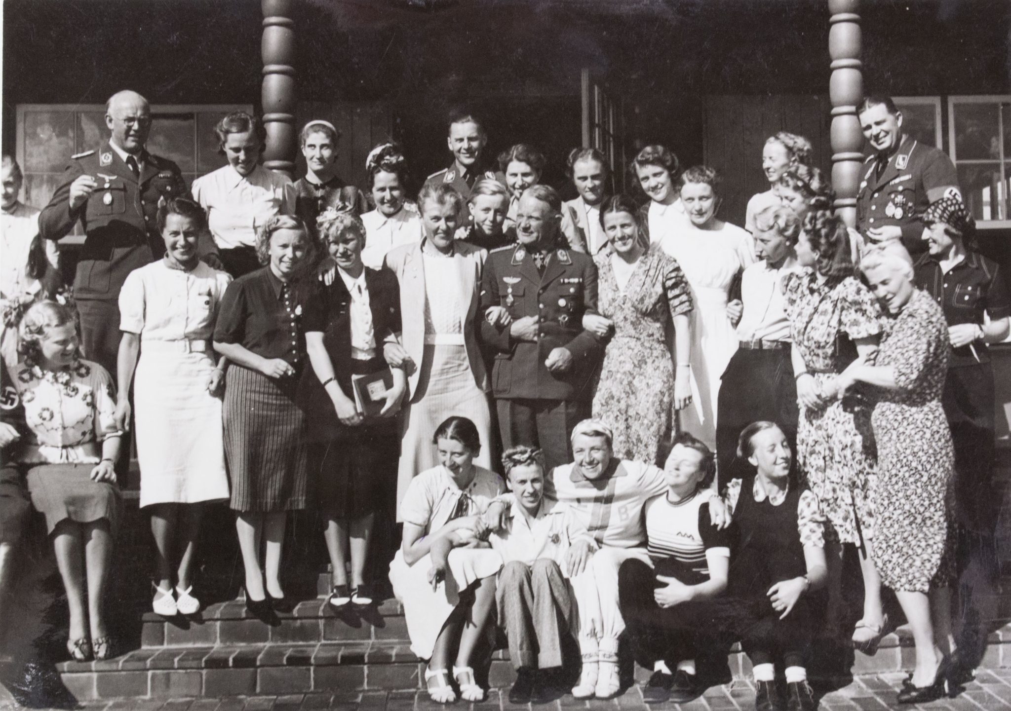 (NSFK) Large legacy grouping of Motorsportpilotin Louise Harden - extremely rare - Image 12