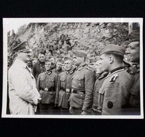 (Pressphoto) Adolf Hitler Der Führer bei seinen Soldaten 1940 an der Westfront