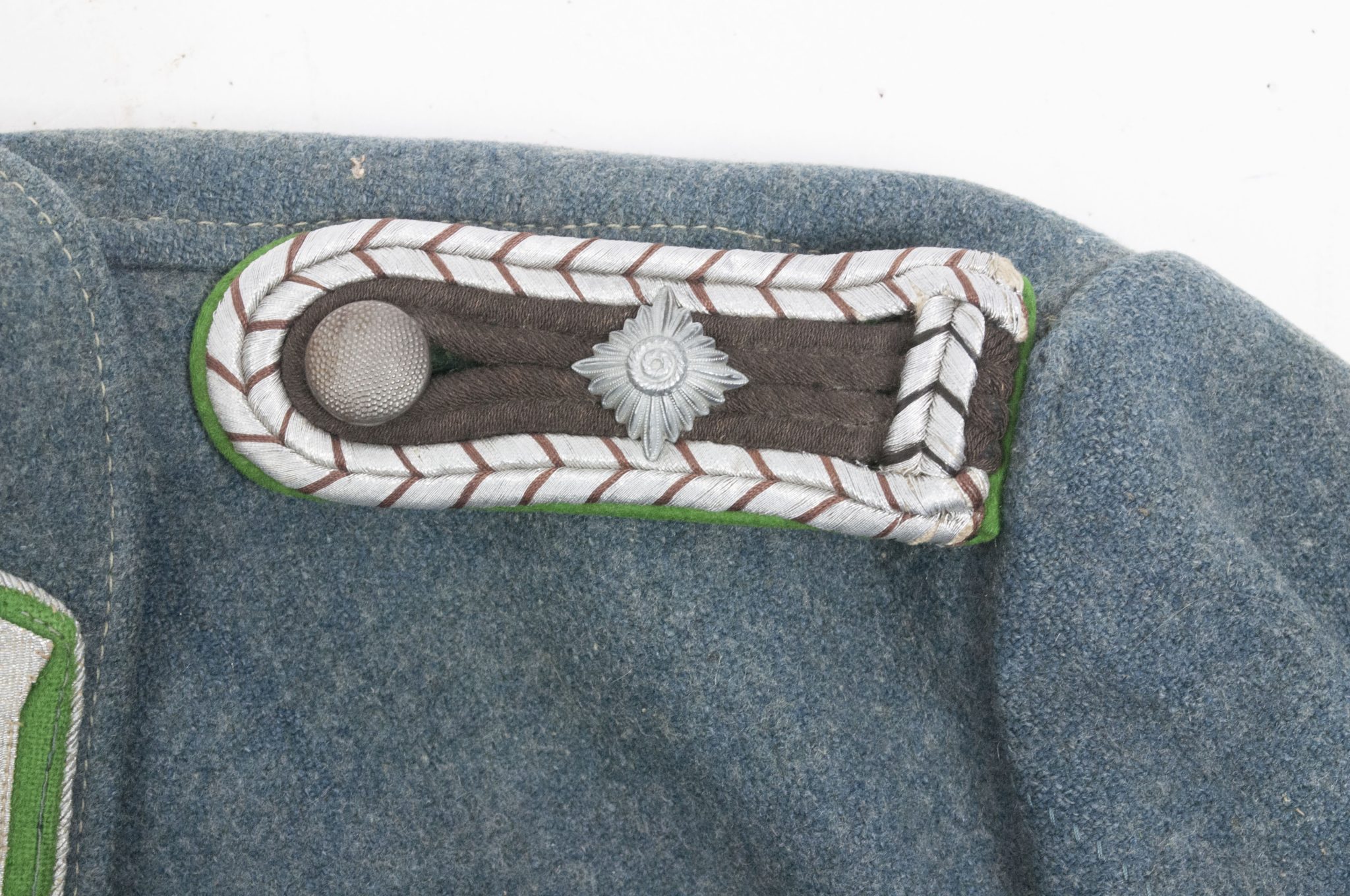 Schutzpolizei M43 Feldbluse for a Zug-Oberwachtmeister - Image 9