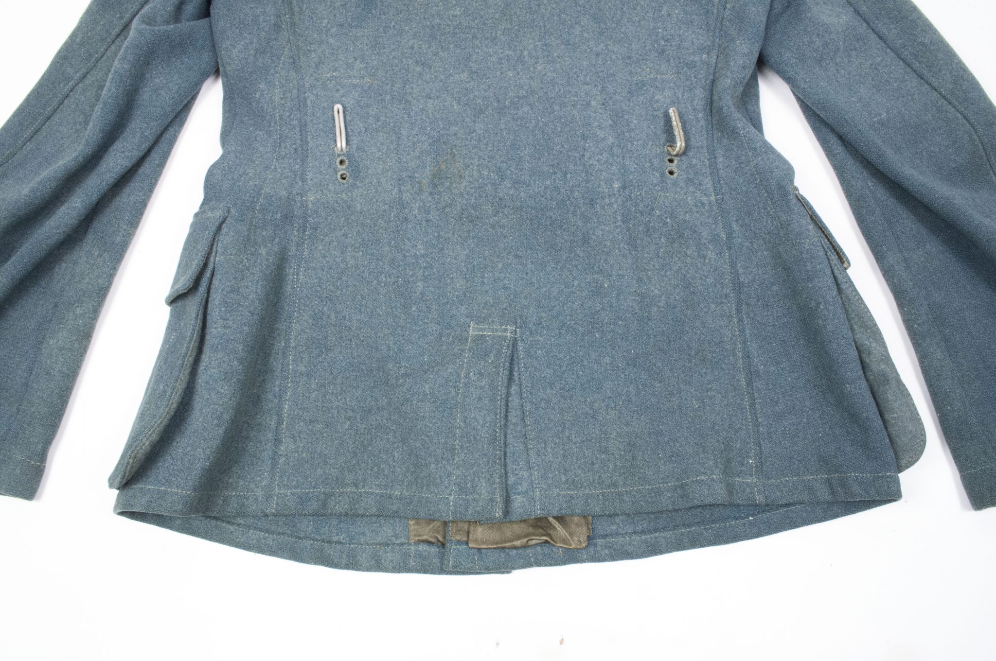 Schutzpolizei M43 Feldbluse for a Zug-Oberwachtmeister - Image 27