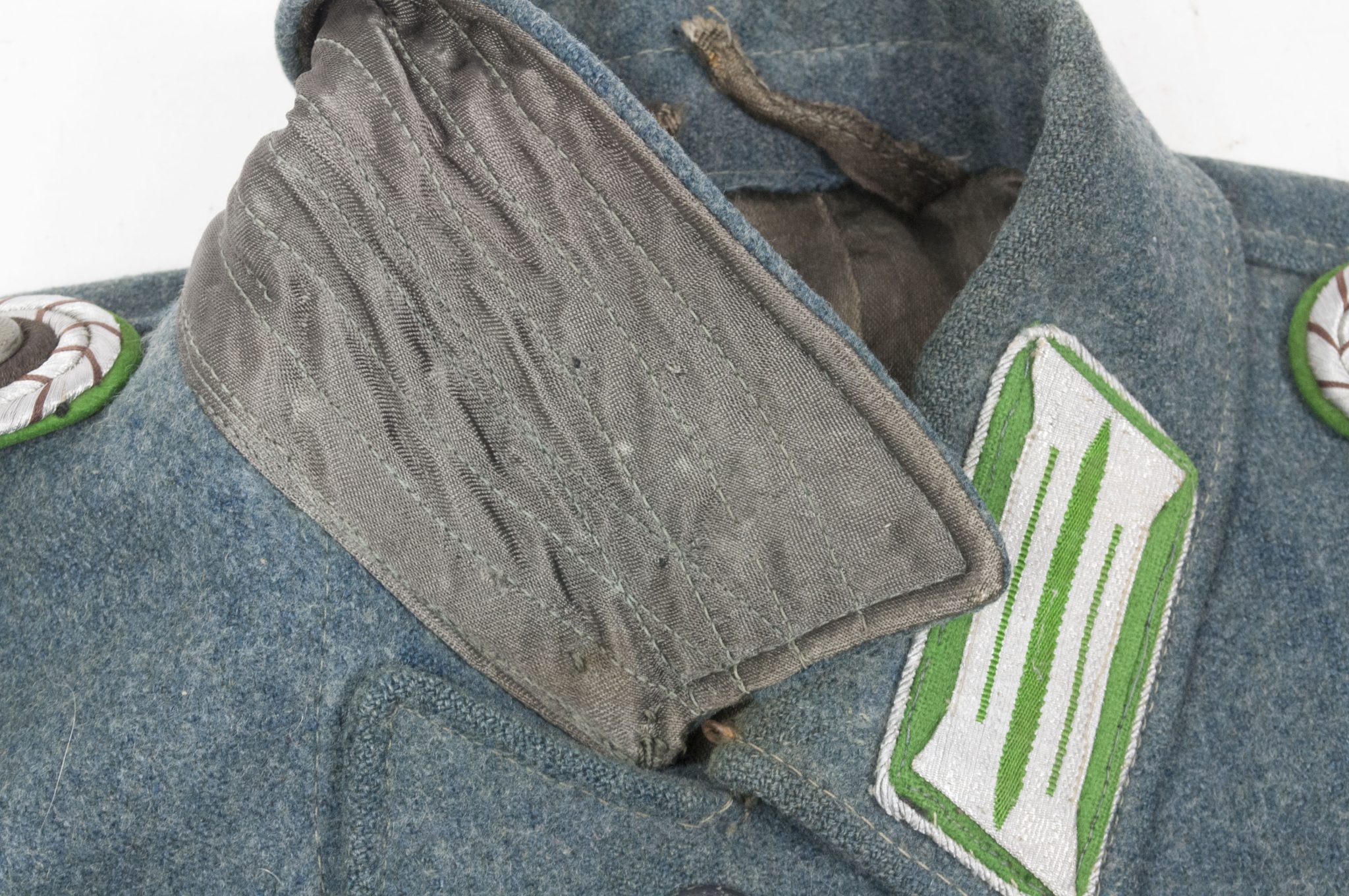 Schutzpolizei M43 Feldbluse for a Zug-Oberwachtmeister - Image 8