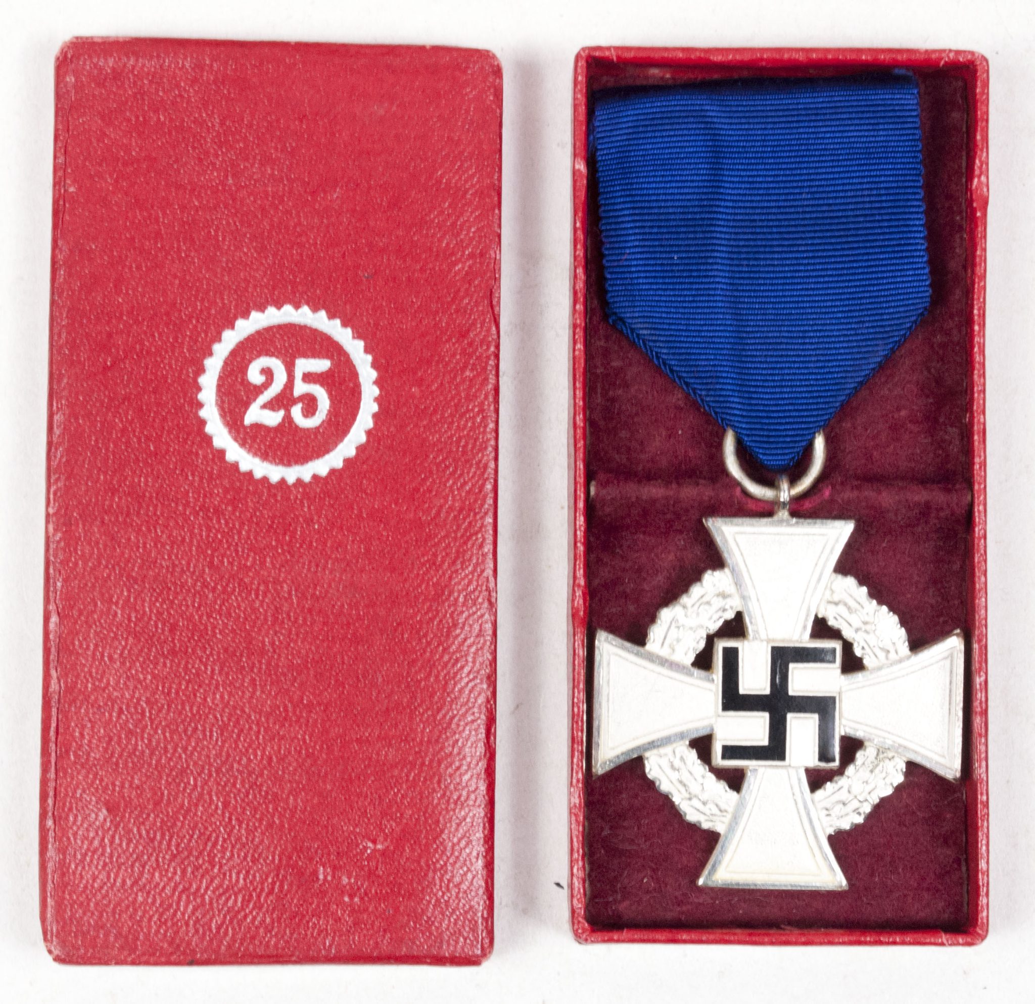 Treue Dienst 25 Jahre + etui (Maker Paul meybauer Militär-Eff.- u. Ordenfabr. Berlin SW68) (7)