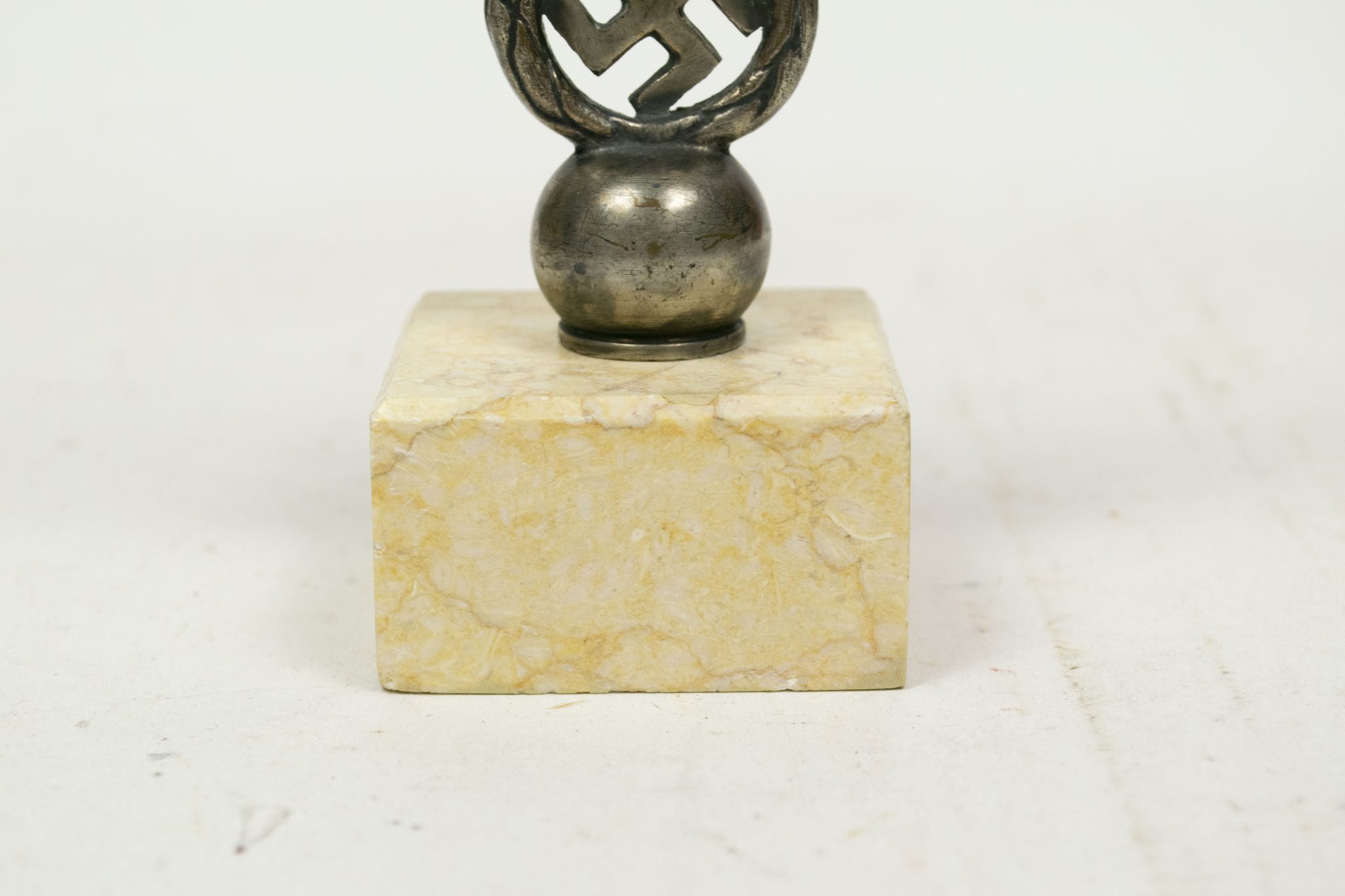 Wehrmacht (Heer) desk eagle - Image 36