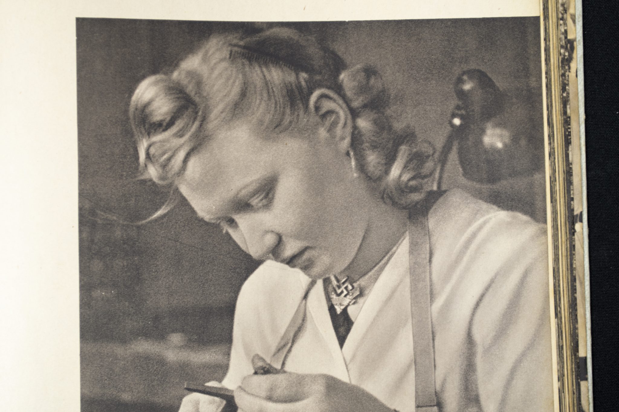 (Book) Reichsarbeitsdienst... Schaffen für Deutschland (1943) - Image 13