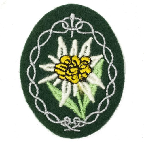 Gebirgsjäger edelweiss sleeve insignia