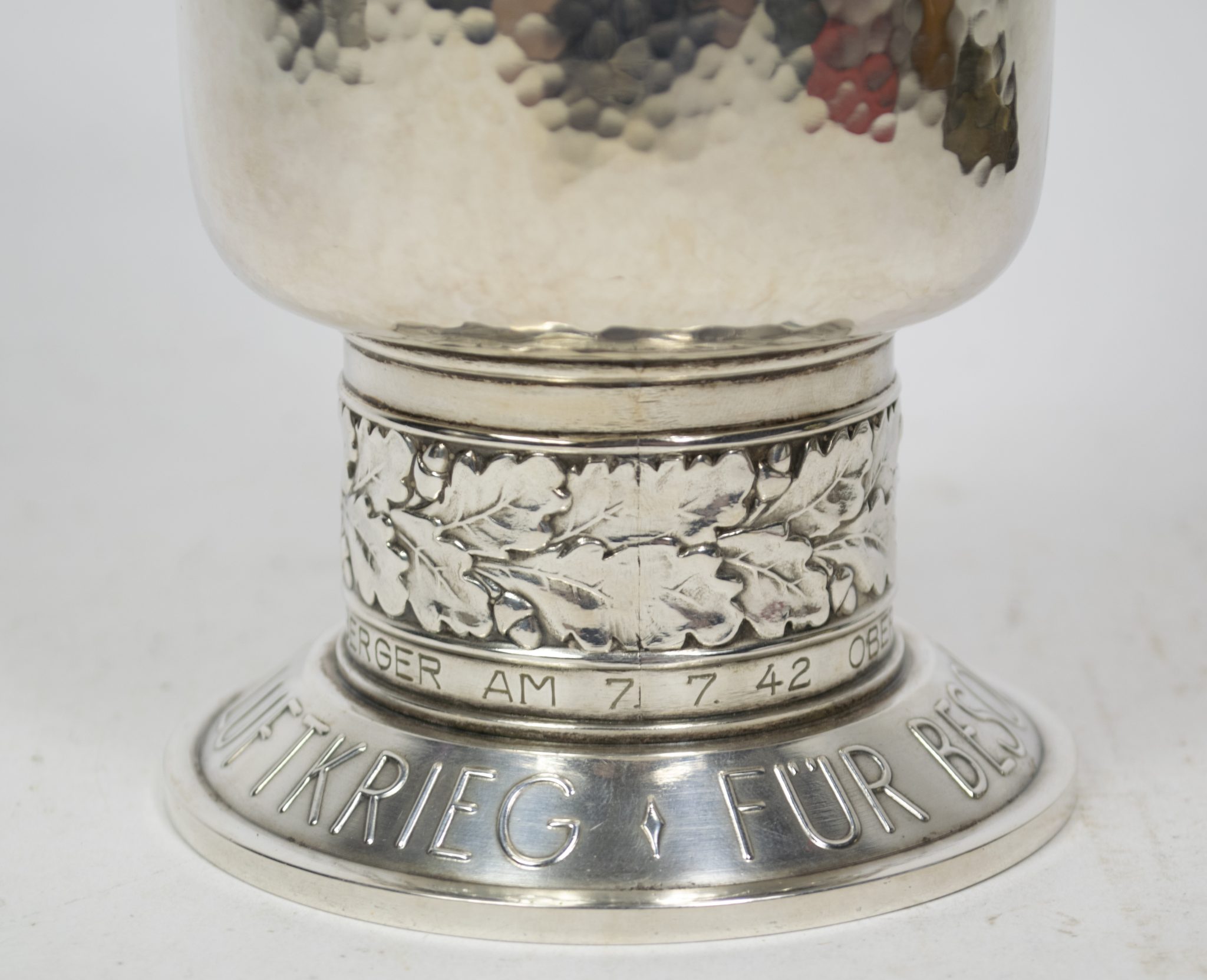 Luftwaffe (LW) Ehrenpokal to Oberleutnant Günther Schweinberger Kampf-Geschwader 3 - Image 11