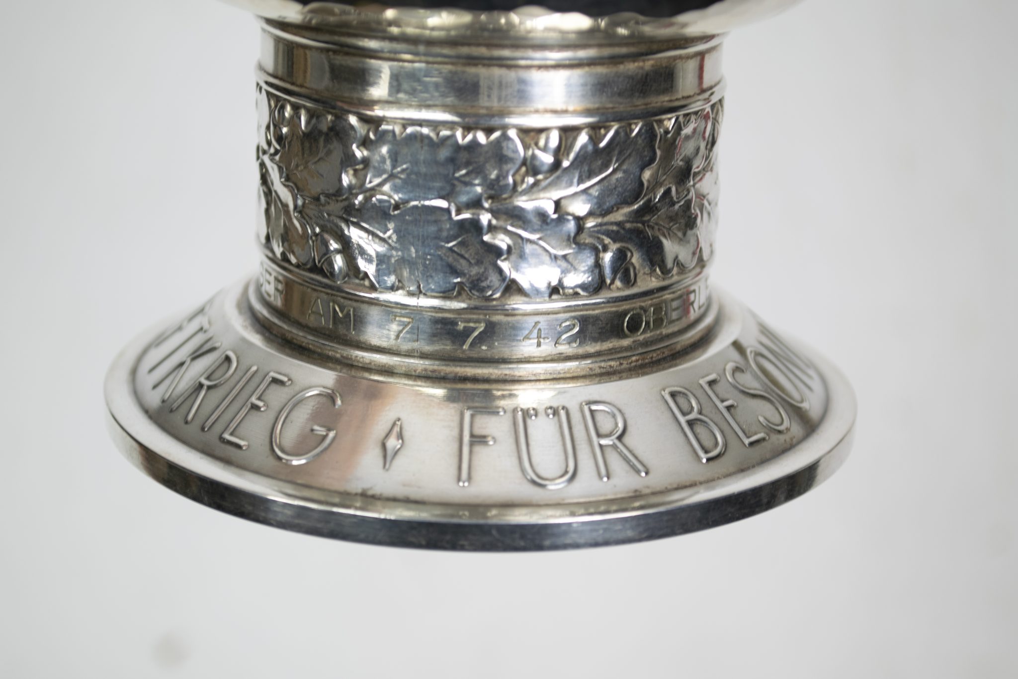 Luftwaffe (LW) Ehrenpokal to Oberleutnant Günther Schweinberger Kampf-Geschwader 3 - Image 27