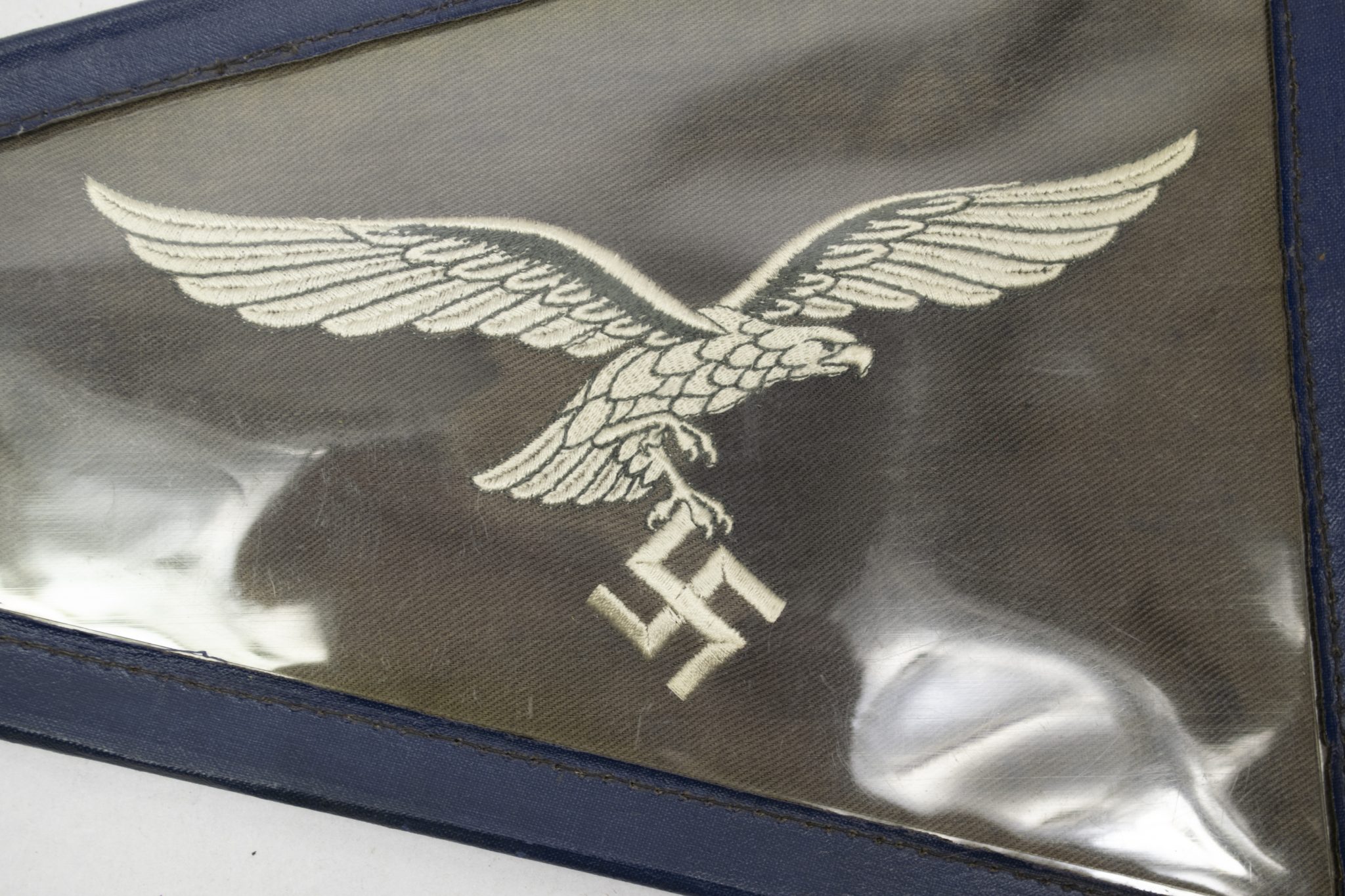 Luftwaffe (LW) officers verhicle pennant in celluloid cover - Image 17