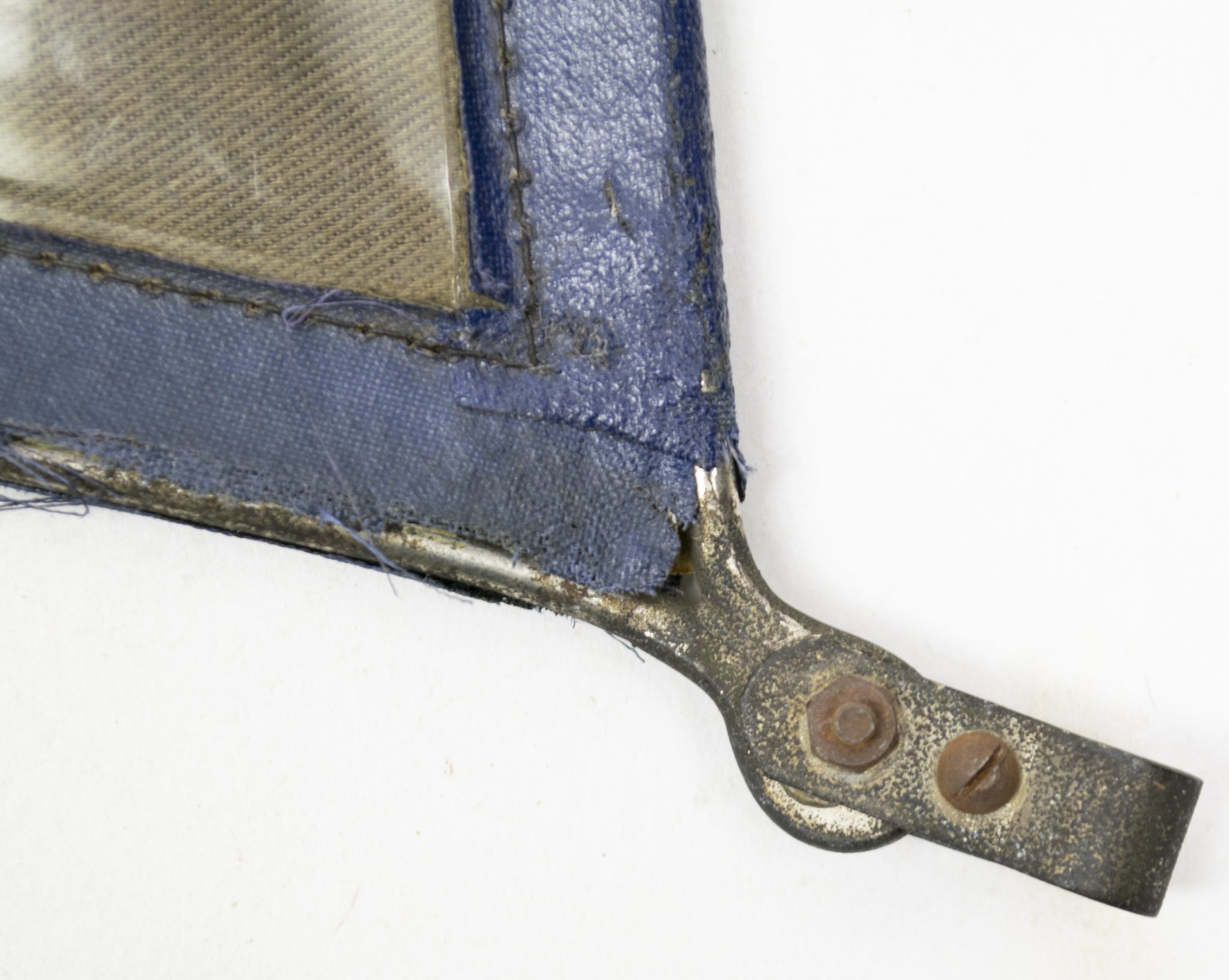 Luftwaffe (LW) officers verhicle pennant in celluloid cover - Image 23