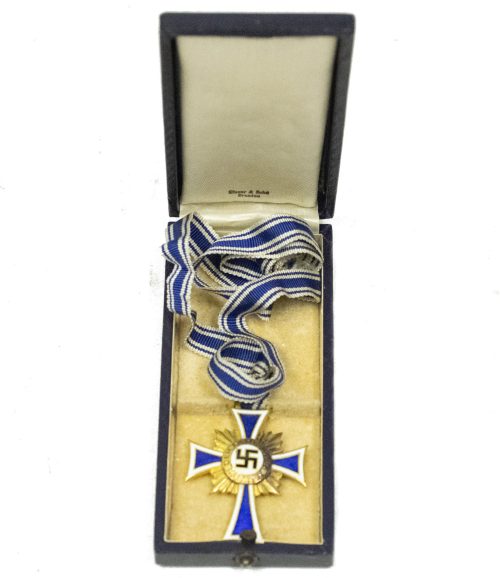 Mutterkreuz gold + etui (Maker Glaser & Sohn Dresden)