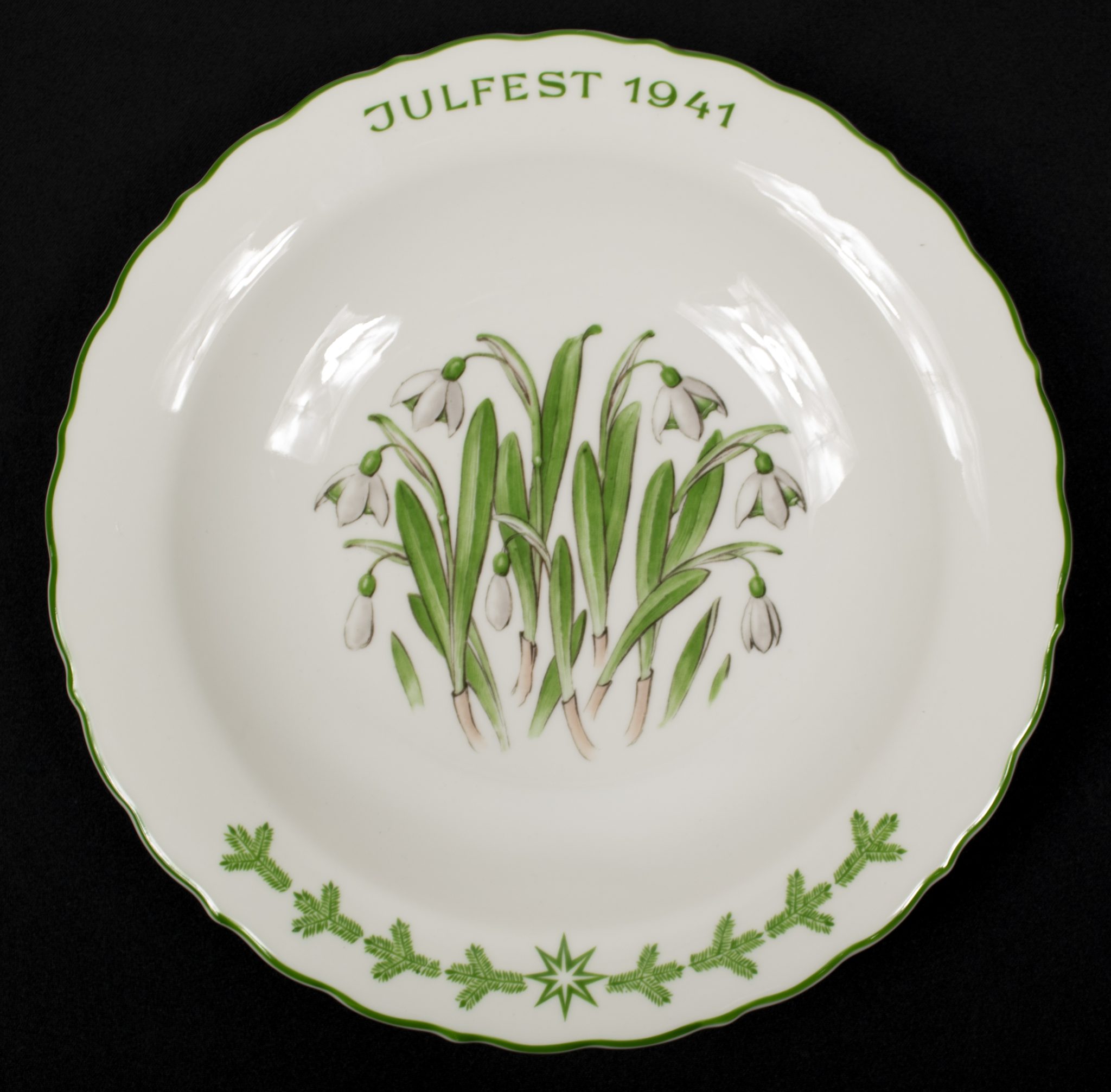 SS Julgabe der Chef des SS-Wirtschaftsverwaltungshauptamtes – Julfest 1941 Allach Julteller