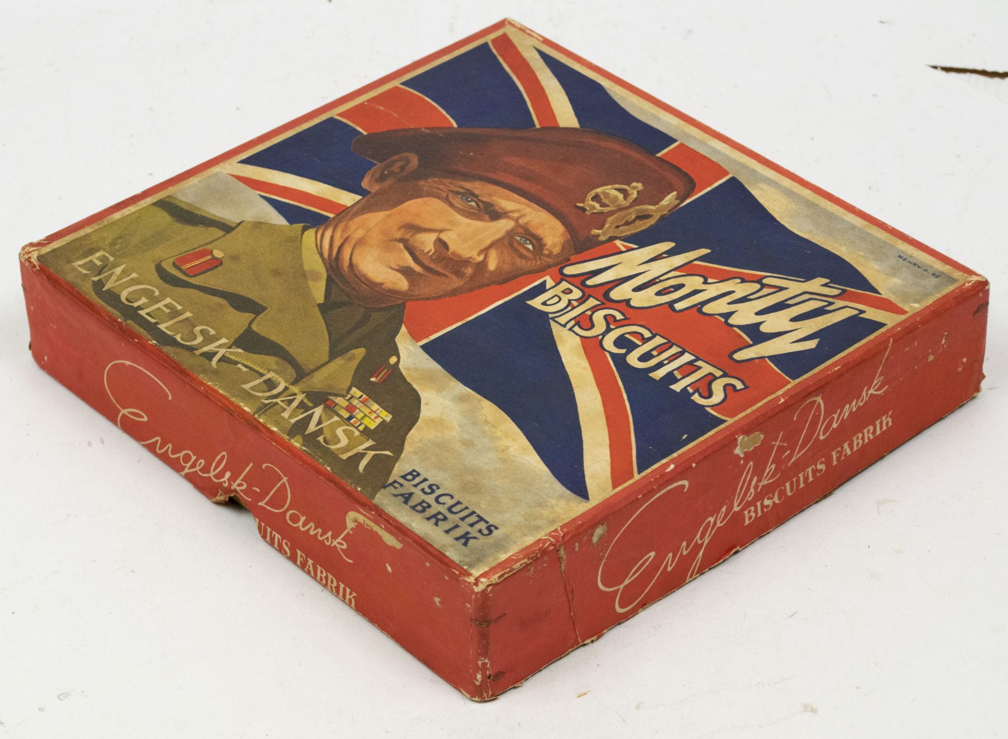 WWII BritischDanish Monty biscuits carton box (1946) WWII BritischDanish Monty biscuits carton box (1945)