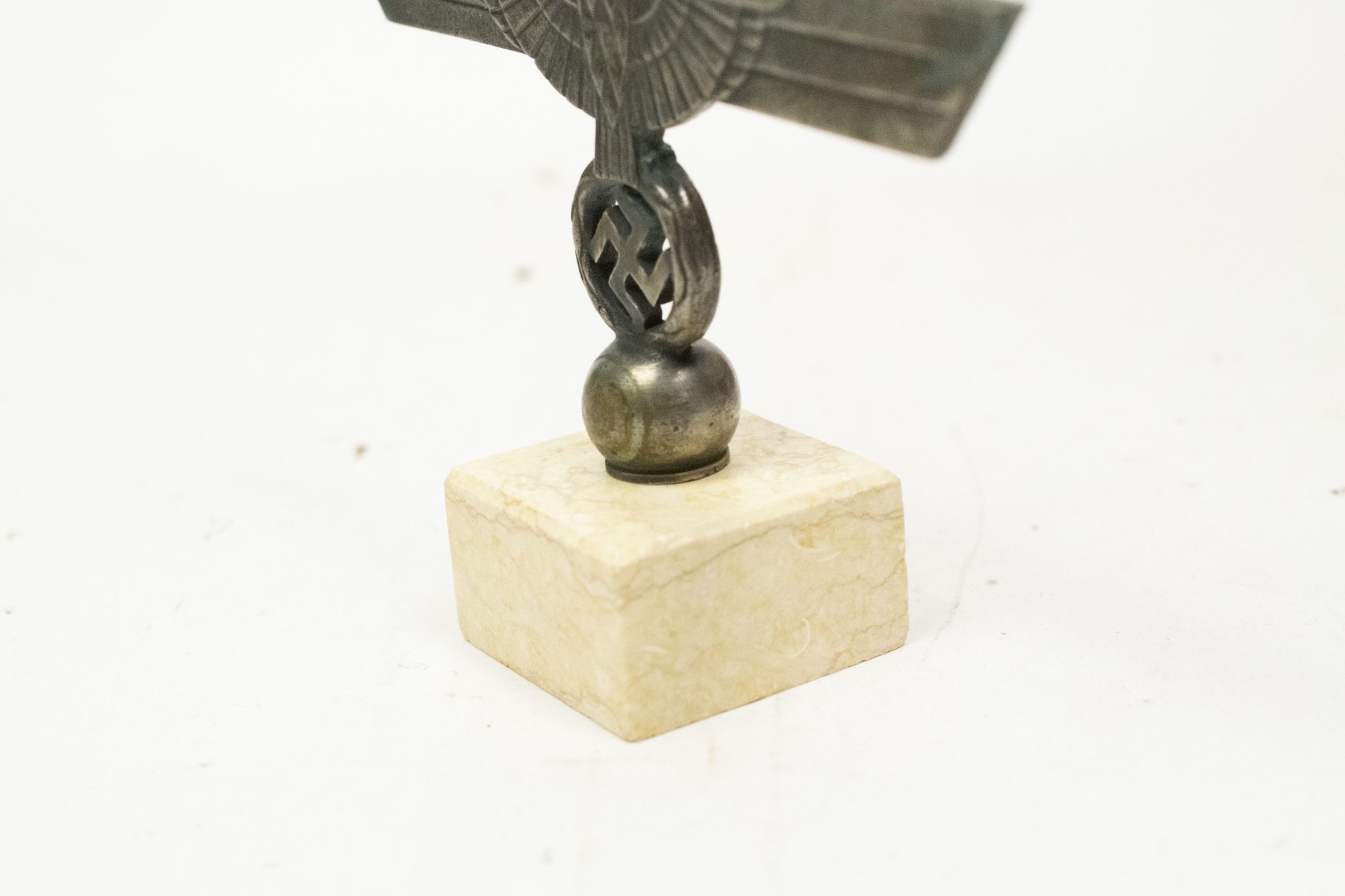 Wehrmacht (Heer) desk eagle - Image 25