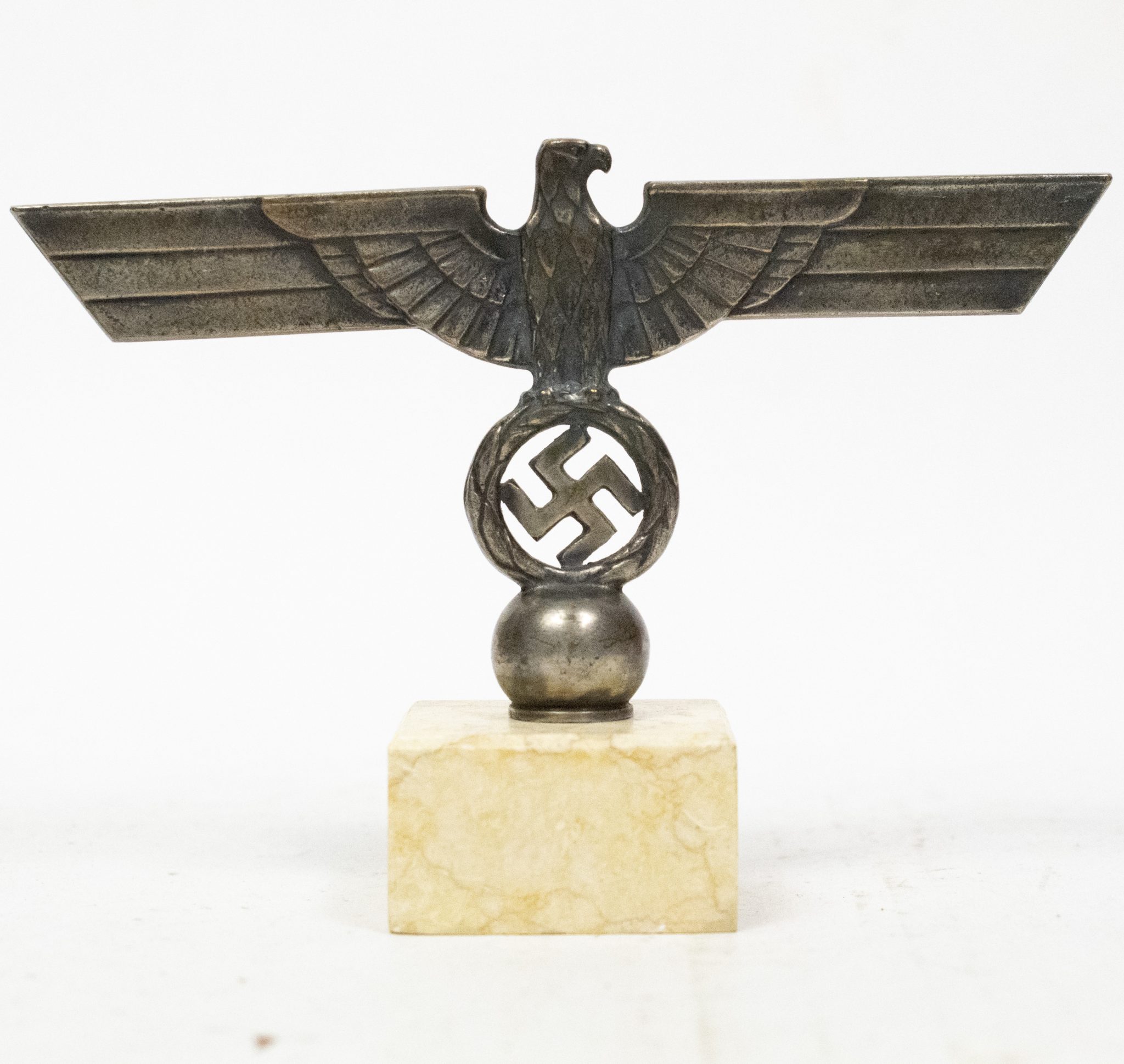 Wehrmacht (Heer) desk eagle
