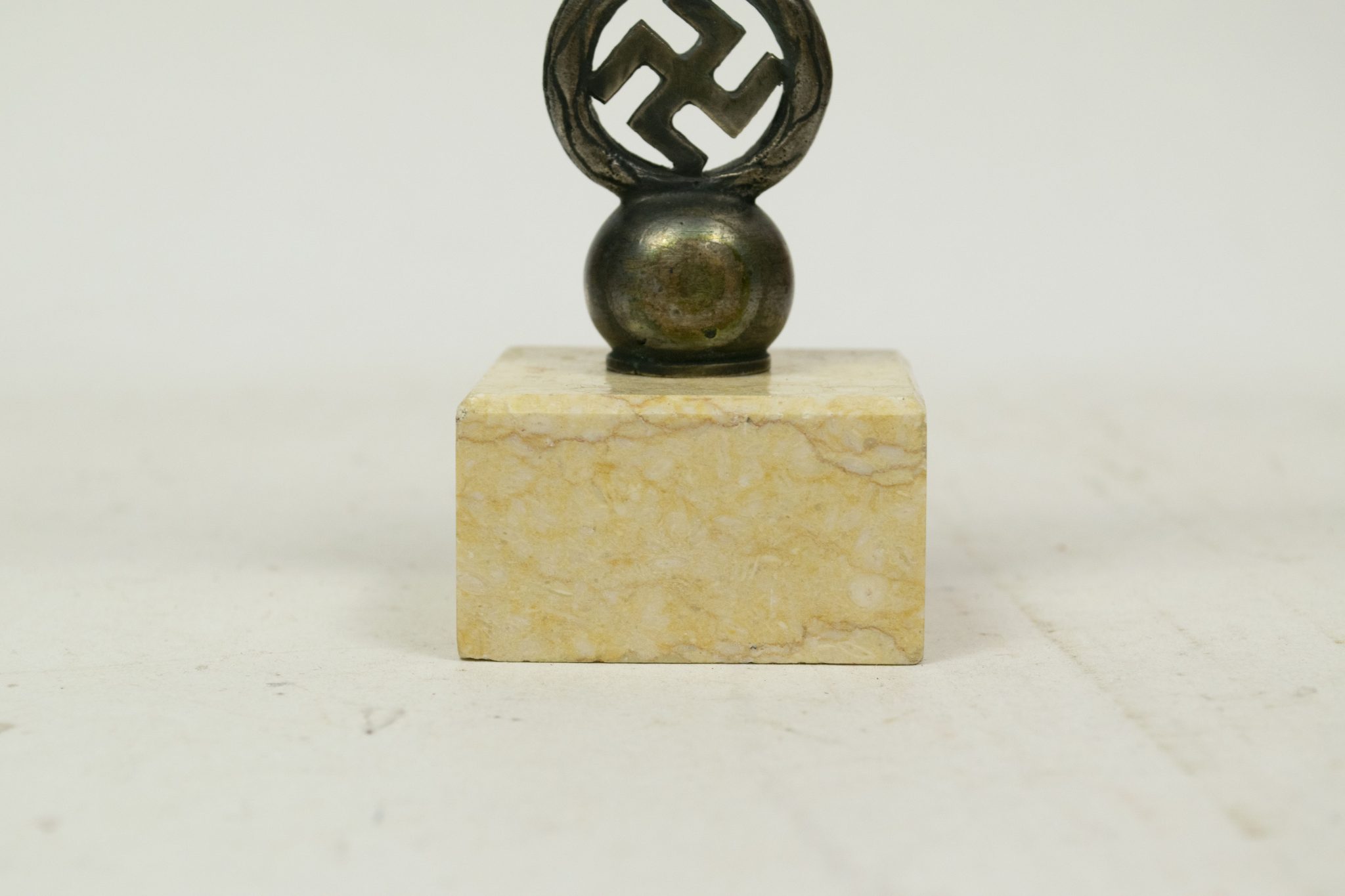 Wehrmacht (Heer) desk eagle - Image 50