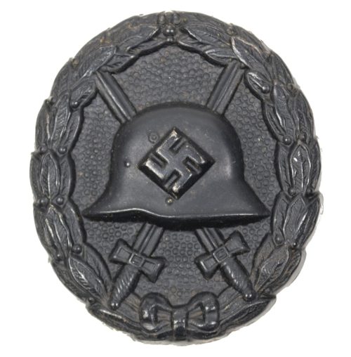 First pattern woundbadge in black