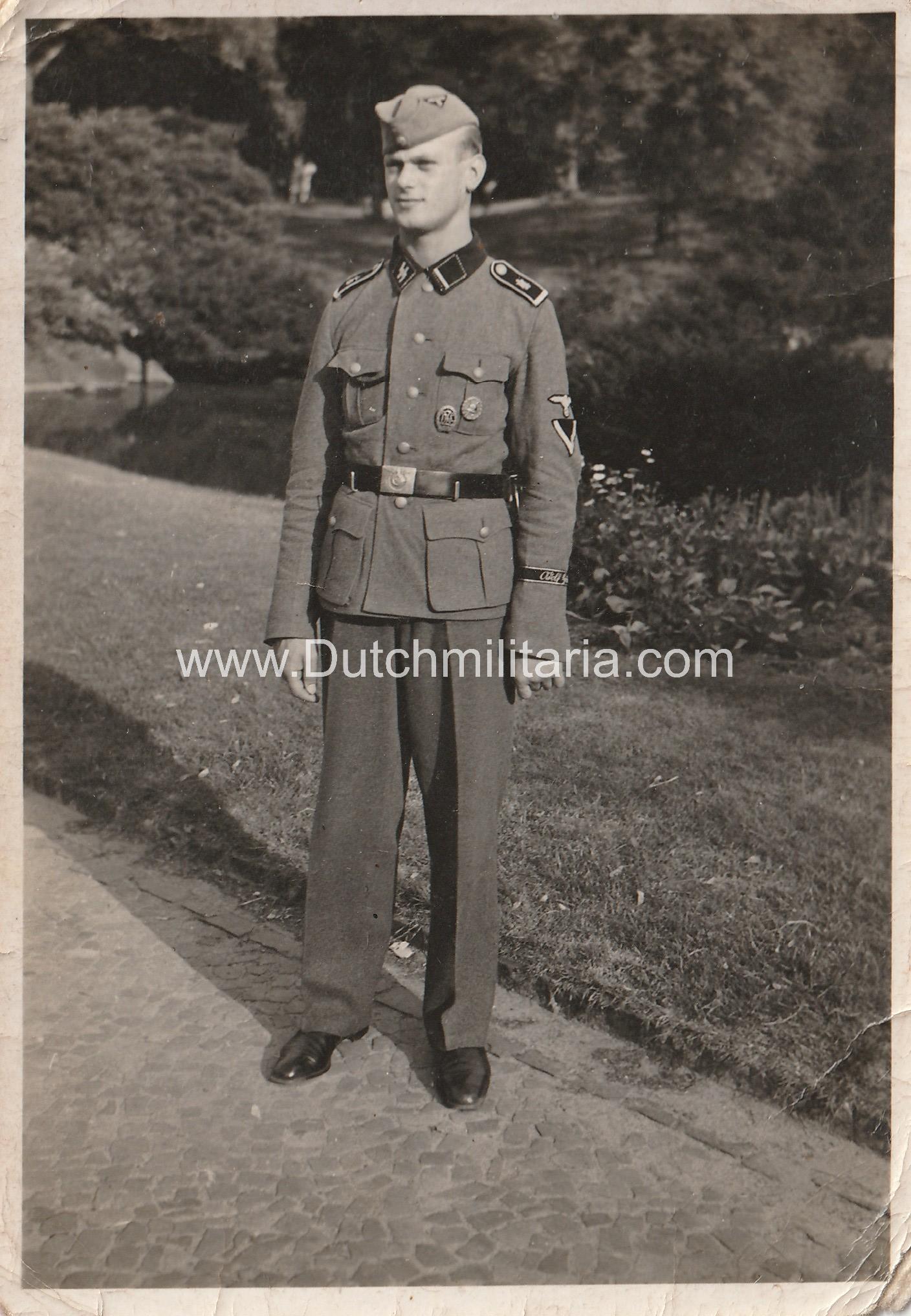 (LSSAH) SS Leibstandarte SS Adolf Hitler grouping with personal signed Heinrich Himmler business card - Extremely rare!!!