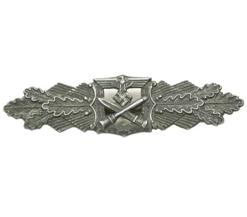 Nahkampfspange in bronze / Close Combat Clasp bronze. In ued condition, no backplate. great for on a very worn tunic.