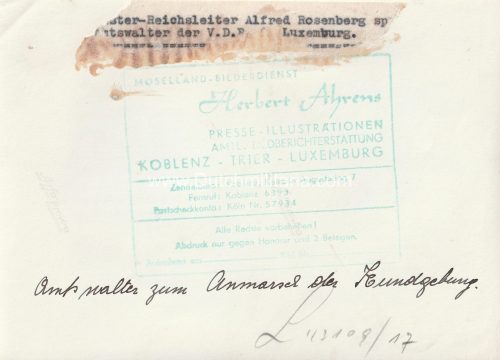 Pressphoto-Amtswalter-zum-Anmarsch-der-Kundgebung-Luxemburg