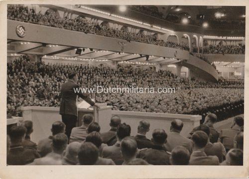 (Pressphoto) Die ganze Nation hörte den Führer. Grosskundgebung der NSDAP (1942)