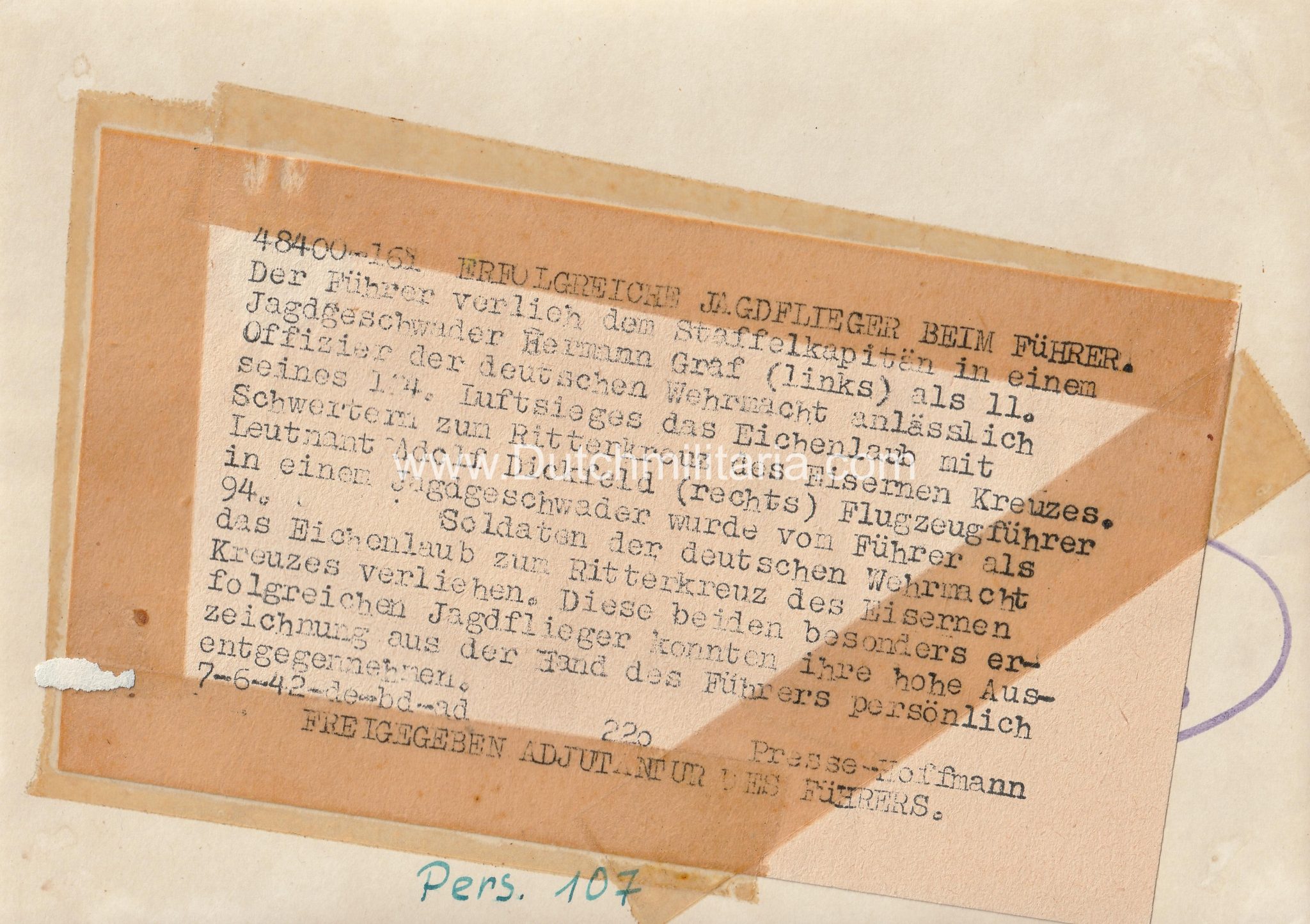 (Pressphoto) Erfolgreiche Jagdflieger beim Führer (1943) (Pressphoto) Erfolgreiche Jagdflieger beim Führer (1942)