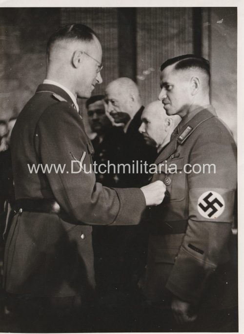 (Pressphoto) Staatsakt im Mosaiksaal der Neuen Reichskanzlei am kriegs-Erntedanktag 1943