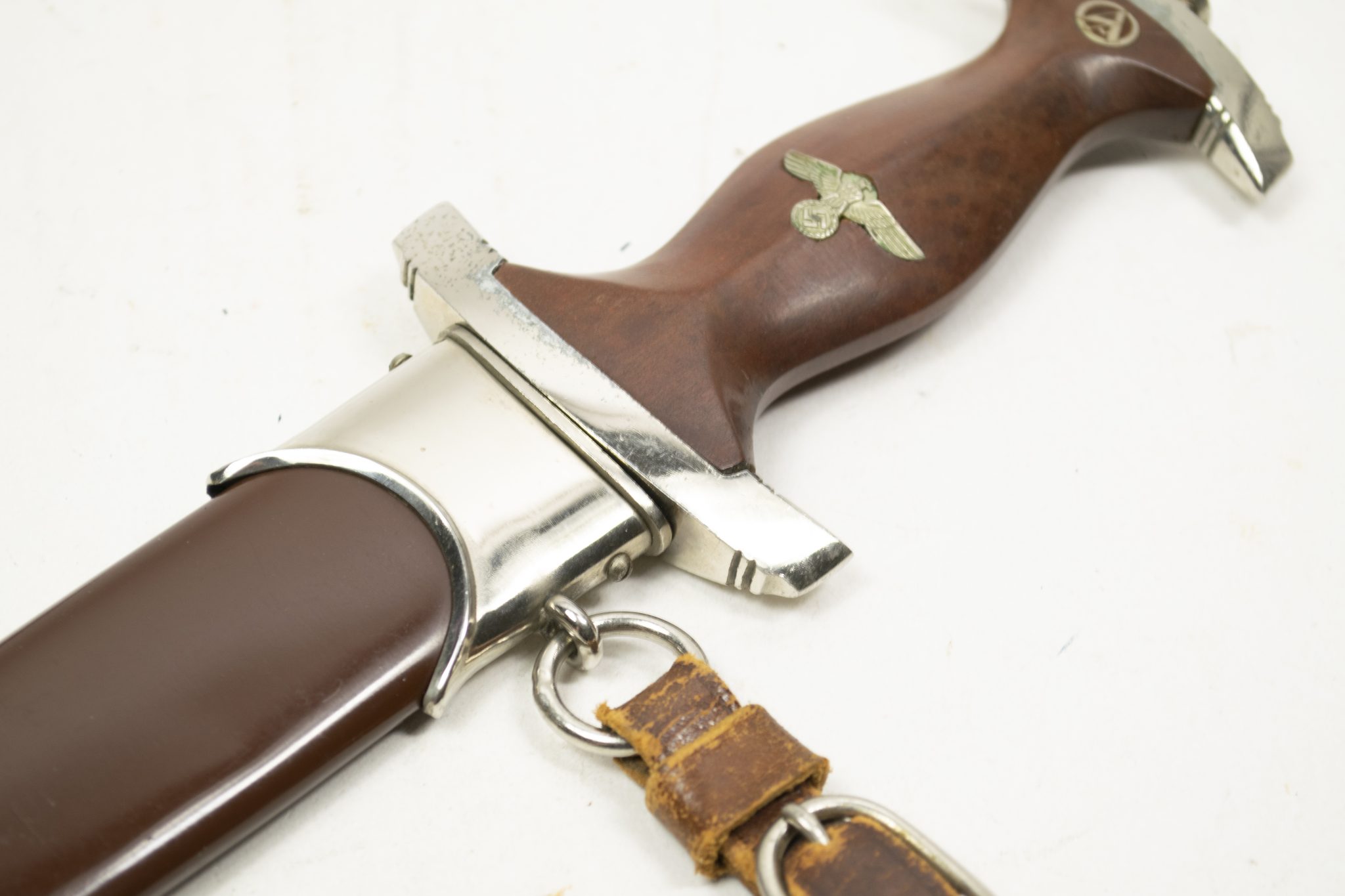 SA Dagger + hanger (by RMZ M7/12 Waffenfabrik Max Weyersberg from Solingen) - Image 16