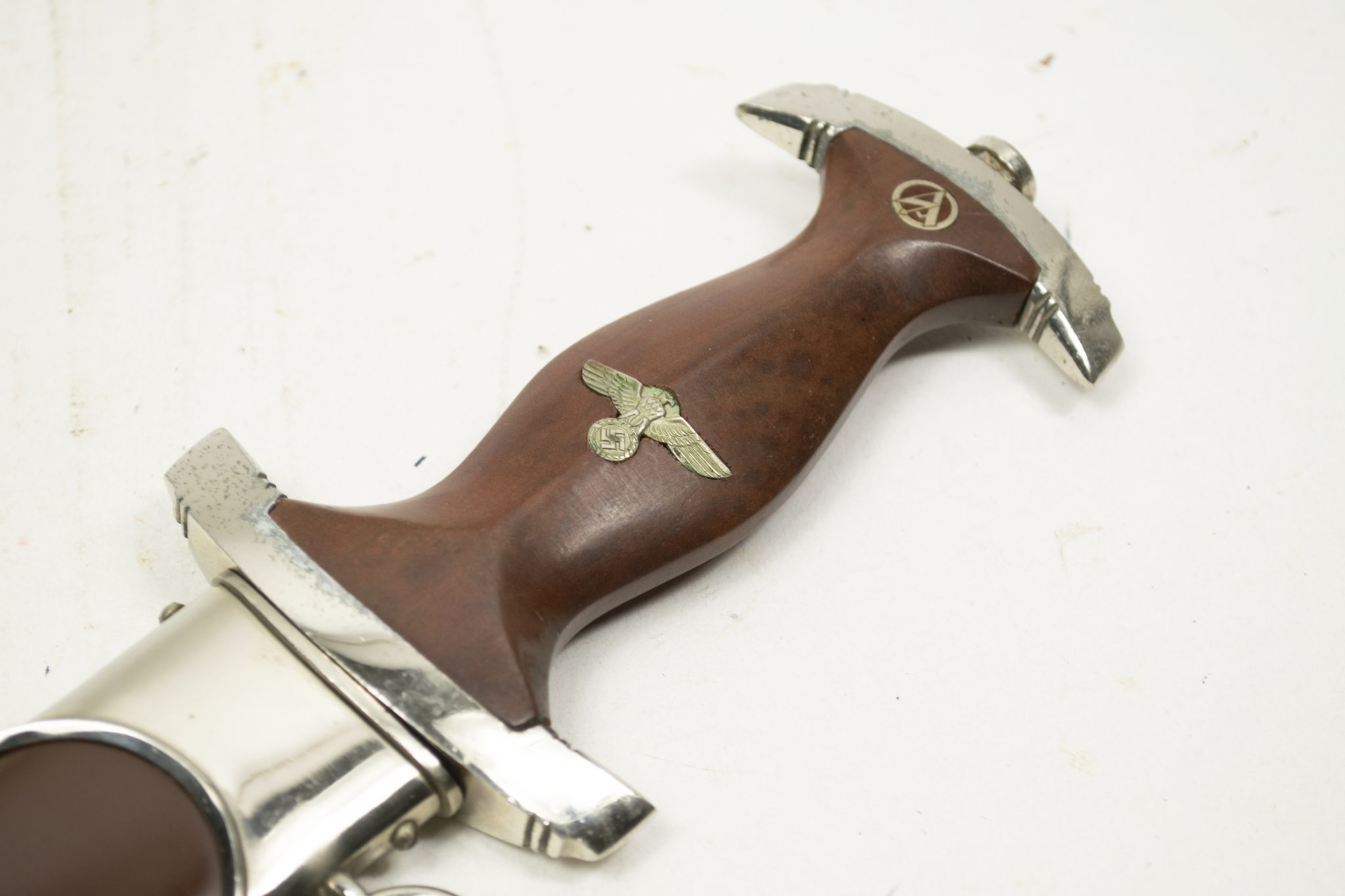 SA Dagger + hanger (by RMZ M7/12 Waffenfabrik Max Weyersberg from Solingen) - Image 17