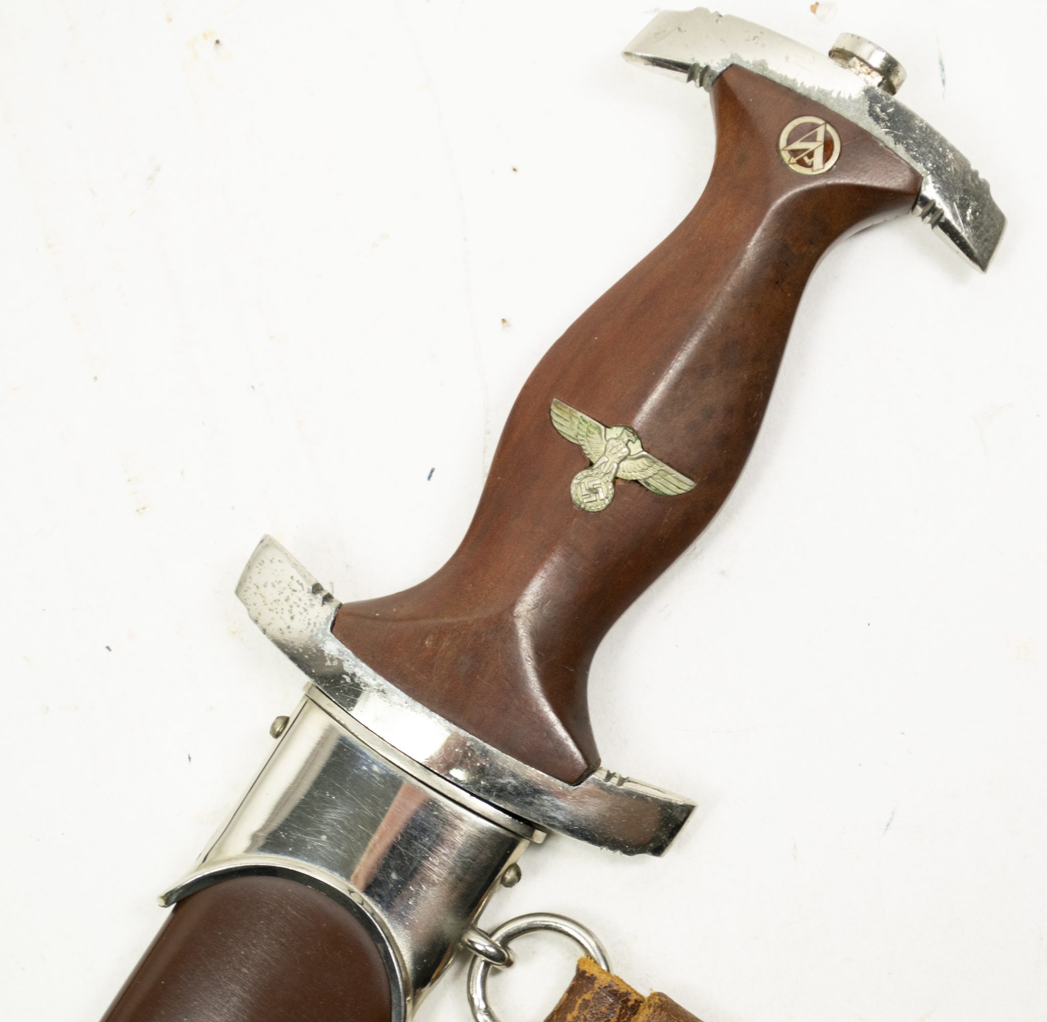 SA Dagger + hanger (by RMZ M7/12 Waffenfabrik Max Weyersberg from Solingen) - Image 4