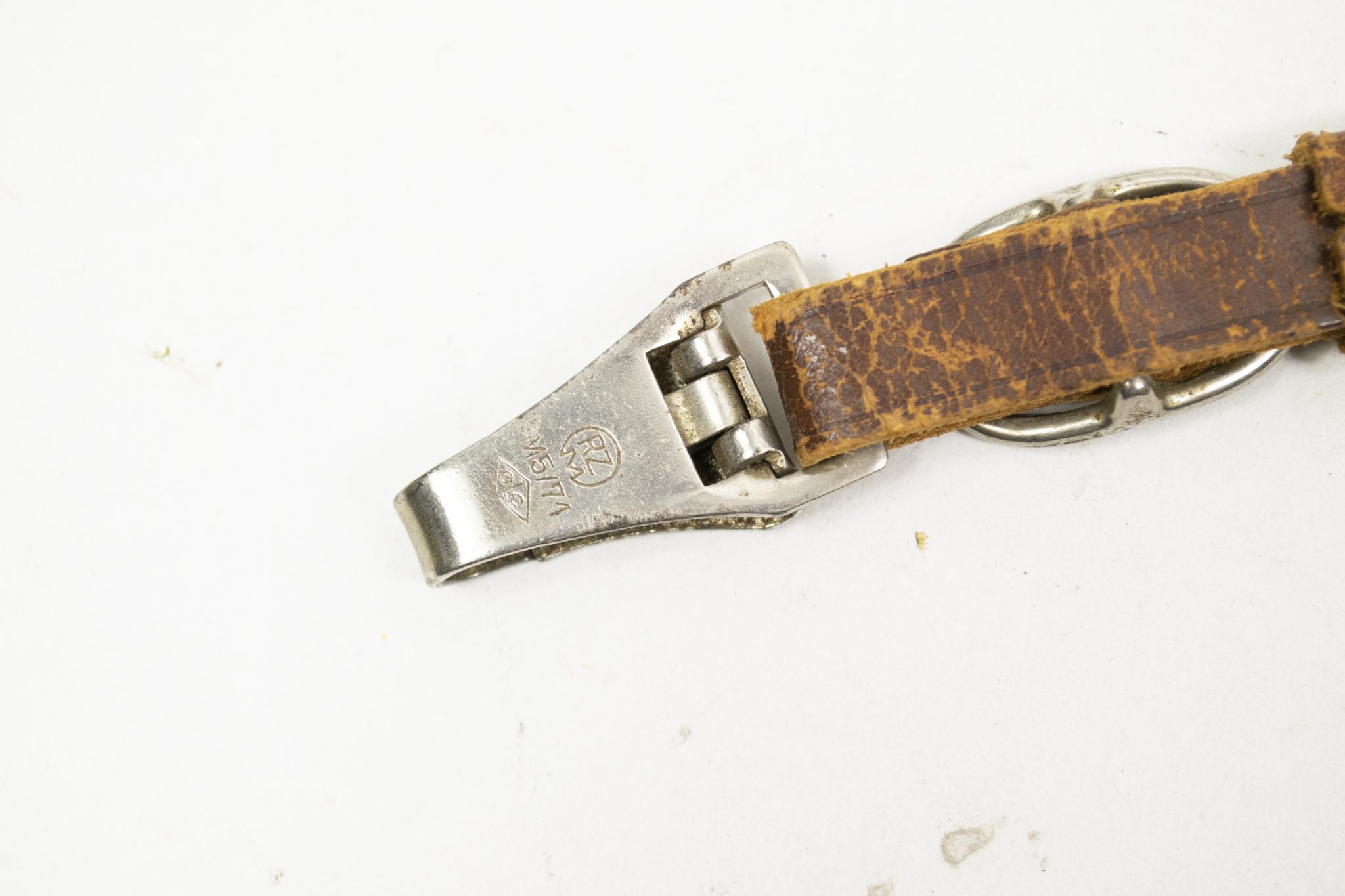 SA Dagger + hanger (by RMZ M7/12 Waffenfabrik Max Weyersberg from Solingen) - Image 34