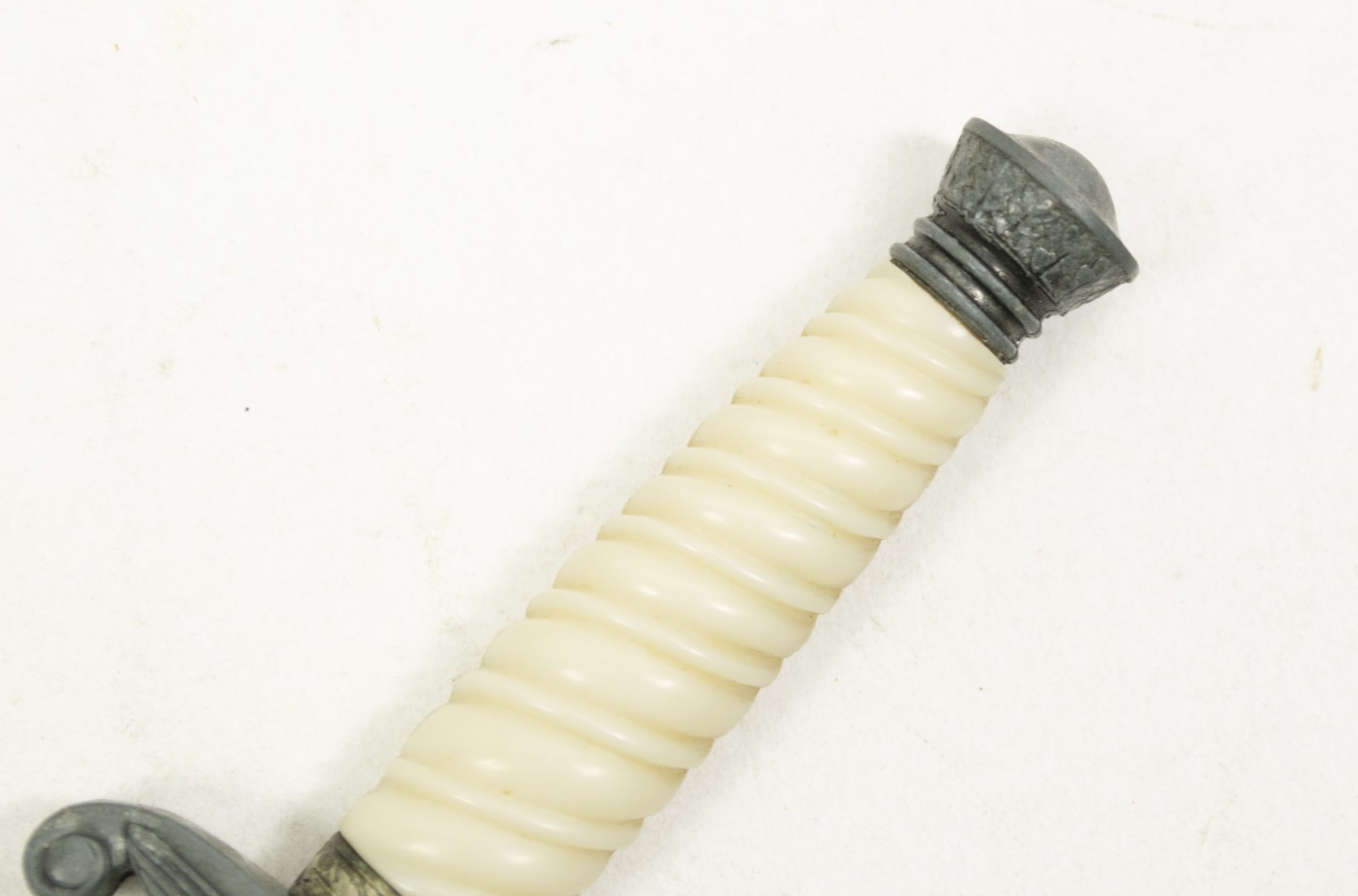 Wehrmacht (Heer) Miniature dagger / Letteropener in original box (by maker E.F. Hörster Solingen) - Image 27