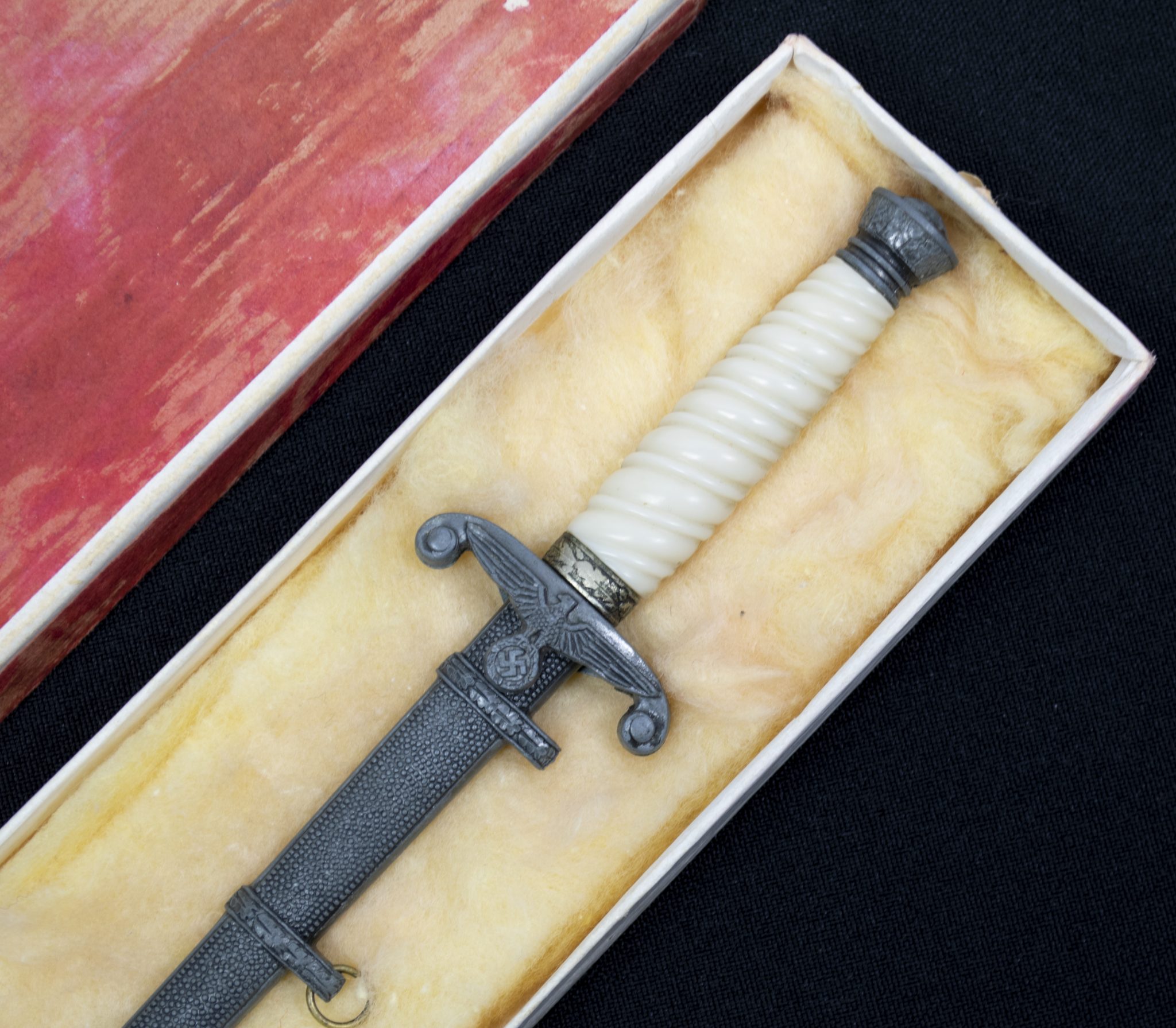 Wehrmacht (Heer) Miniature dagger / Letteropener in original box (by maker E.F. Hörster Solingen) - Image 3