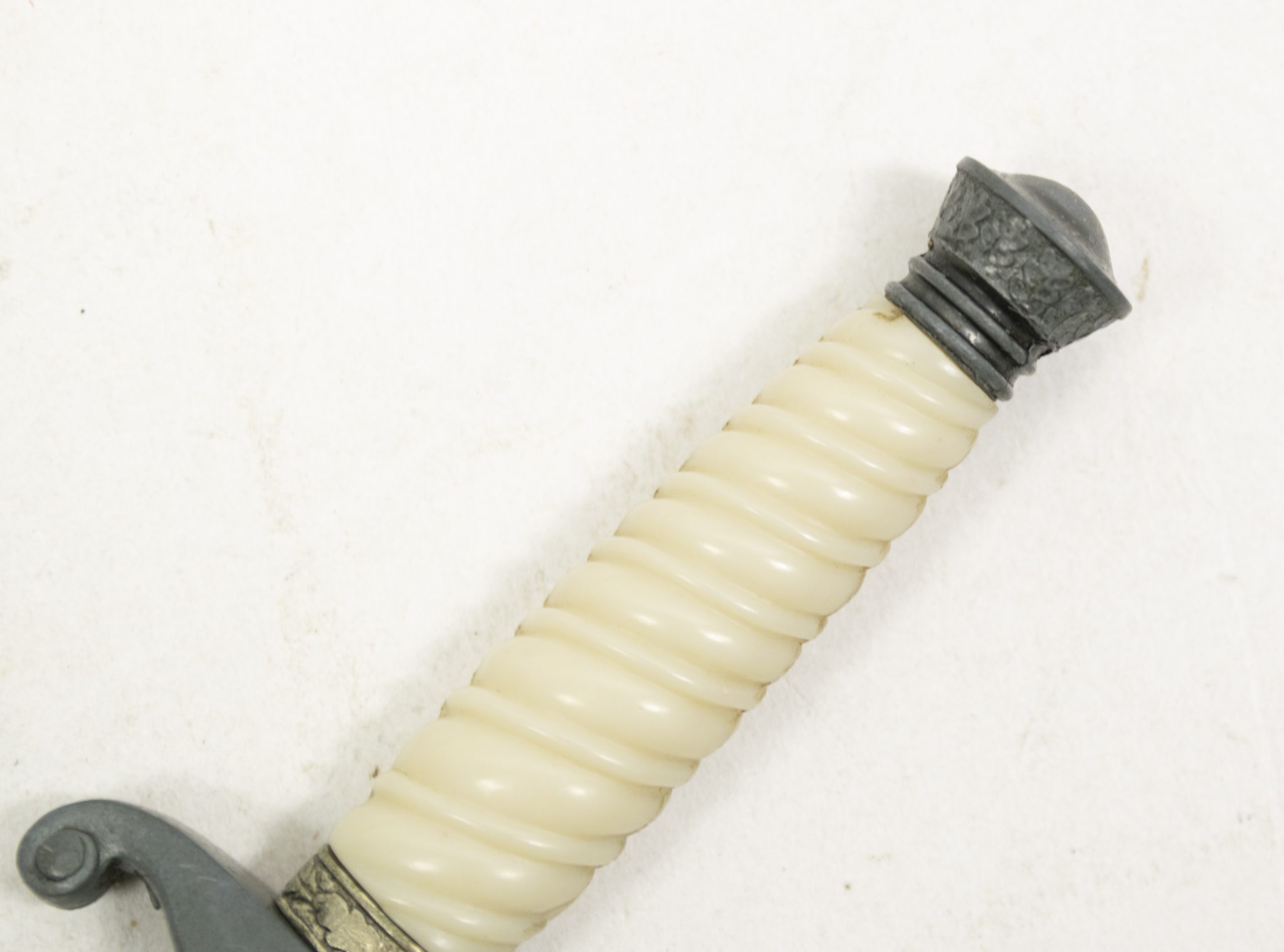 Wehrmacht (Heer) Miniature dagger / Letteropener in original box (by maker E.F. Hörster Solingen) - Image 37