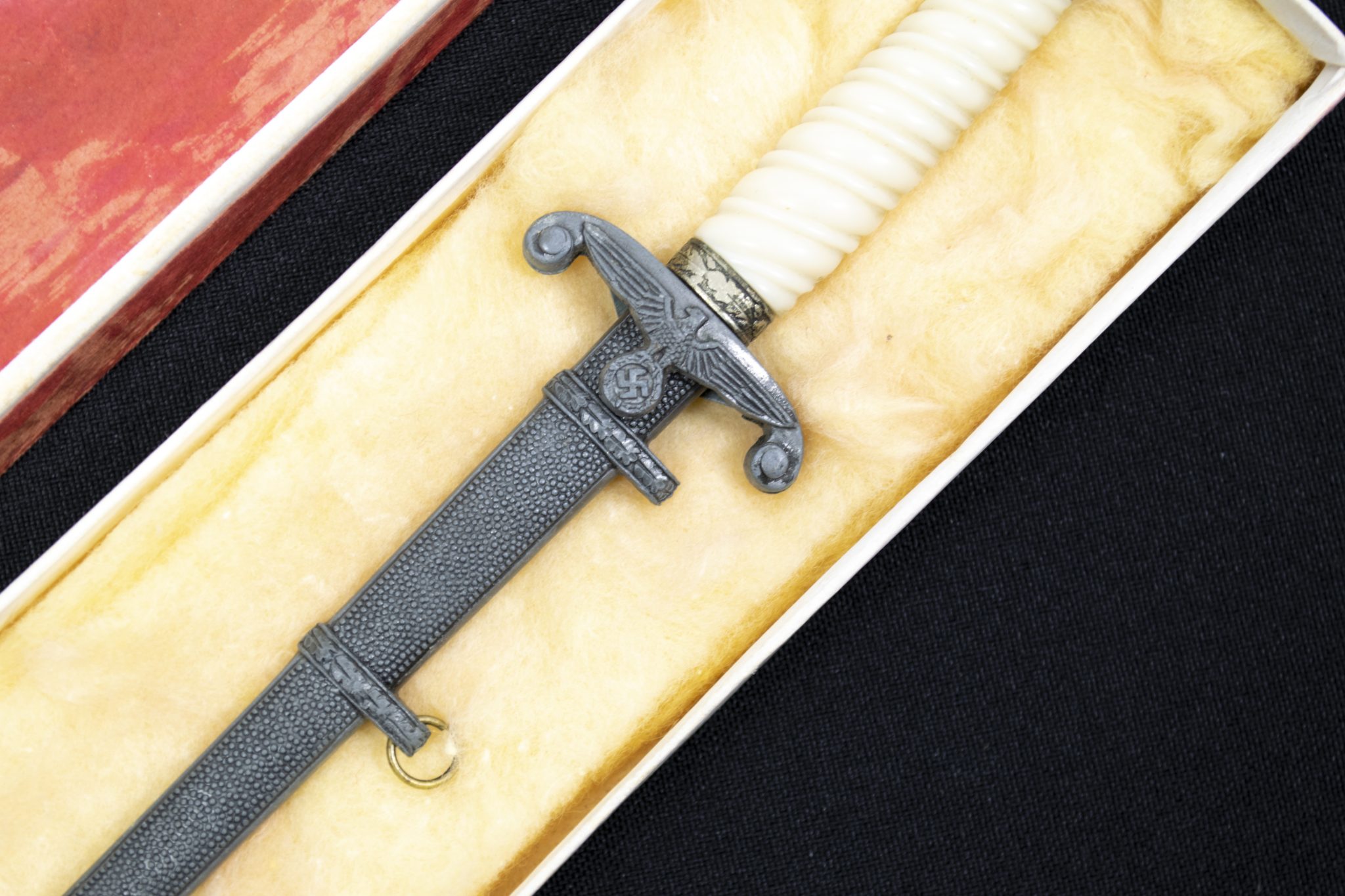 Wehrmacht (Heer) Miniature dagger / Letteropener in original box (by maker E.F. Hörster Solingen) - Image 4