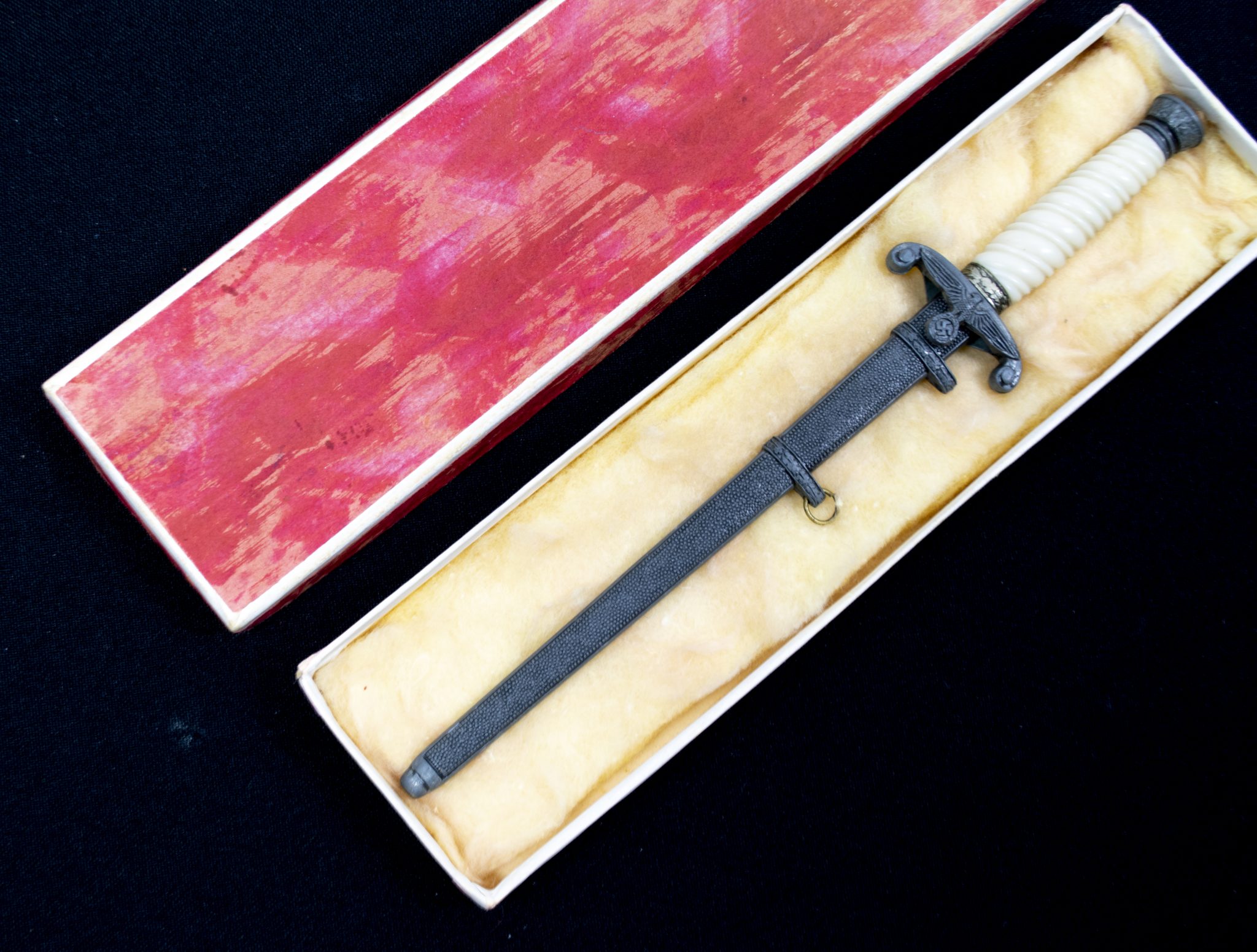 Wehrmacht (Heer) Miniature dagger / Letteropener in original box (by maker E.F. Hörster Solingen) - Image 6