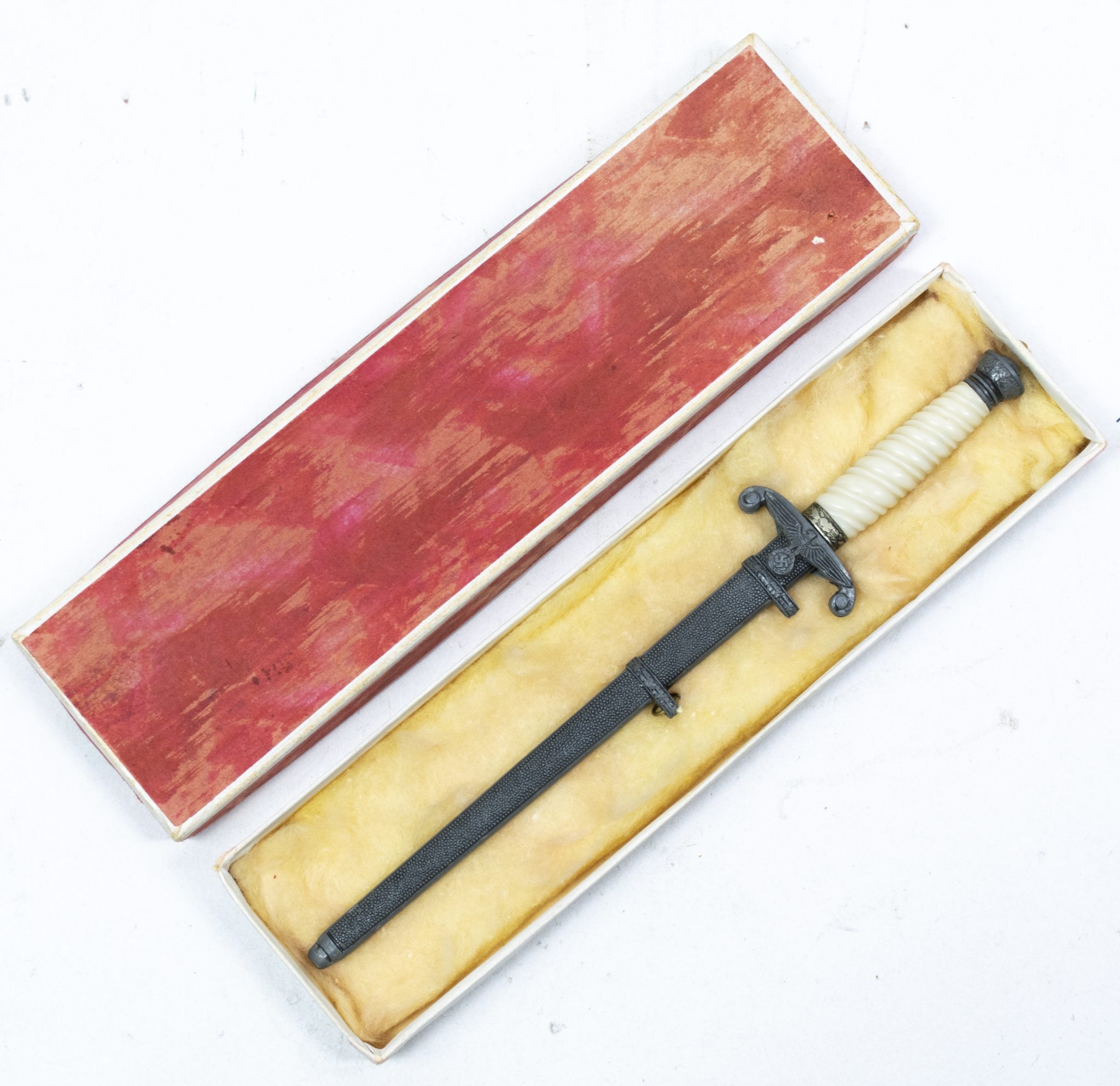 Wehrmacht (Heer) Miniature dagger / Letteropener in original box (by maker E.F. Hörster Solingen) - Image 8