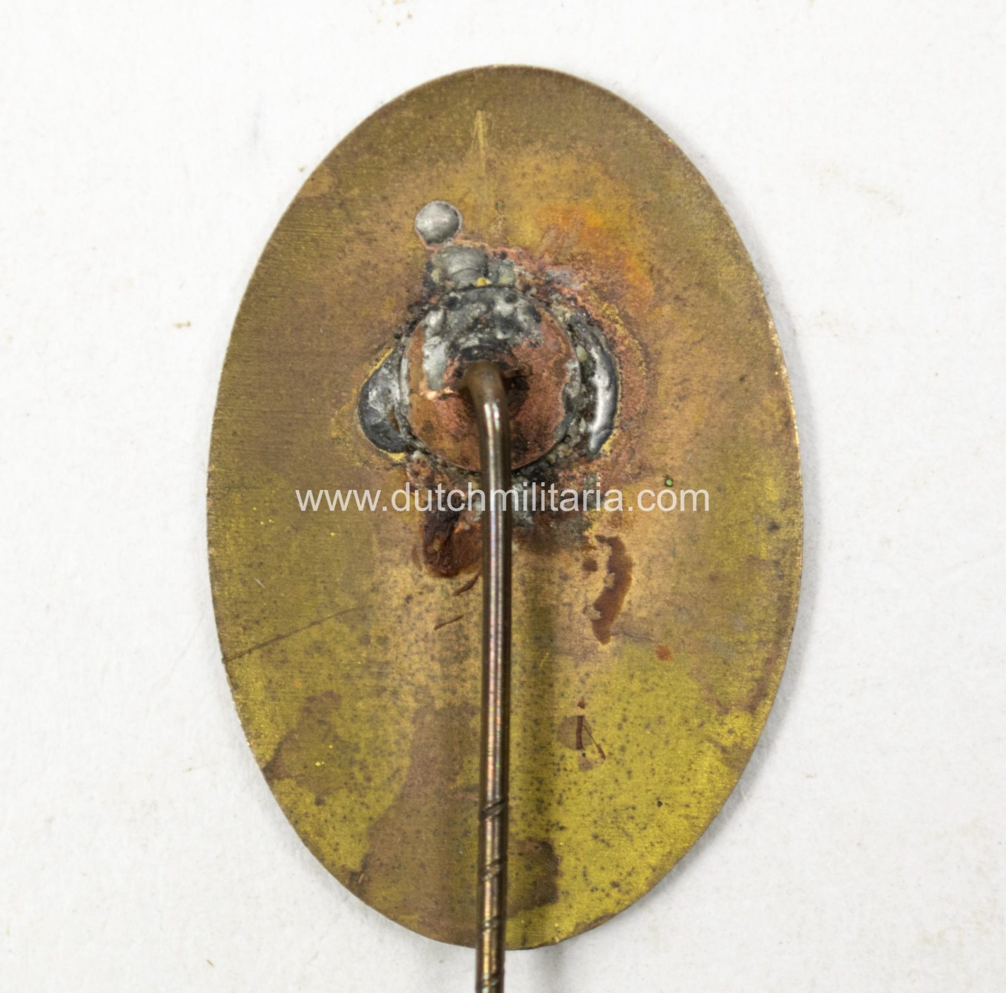 Winterhulp Nederland (WHN) - First model streetcollectors badge - Extremely rare!!!