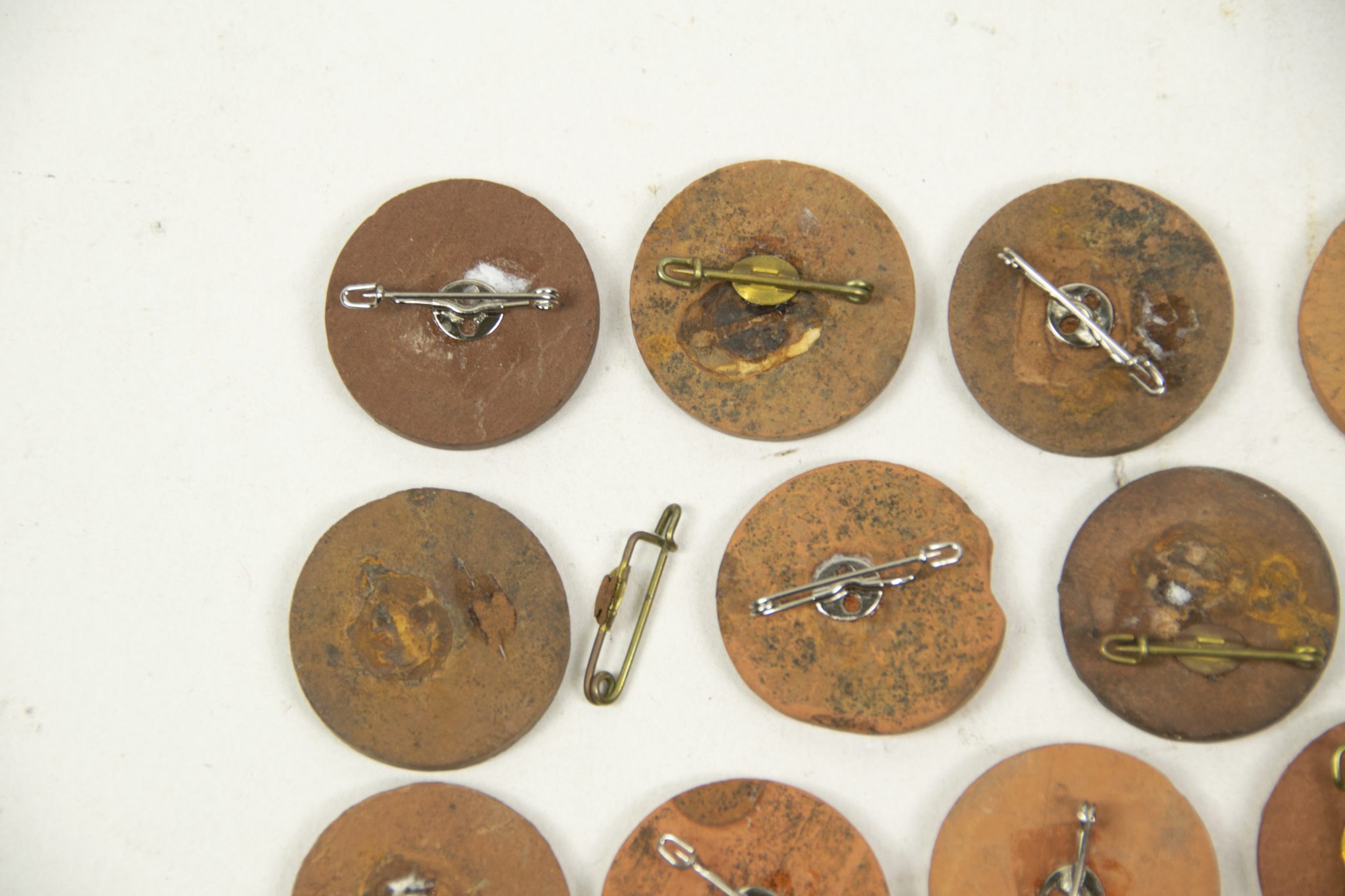 Winterhulp Nederland (WHN) - Raadhuizen (1942)