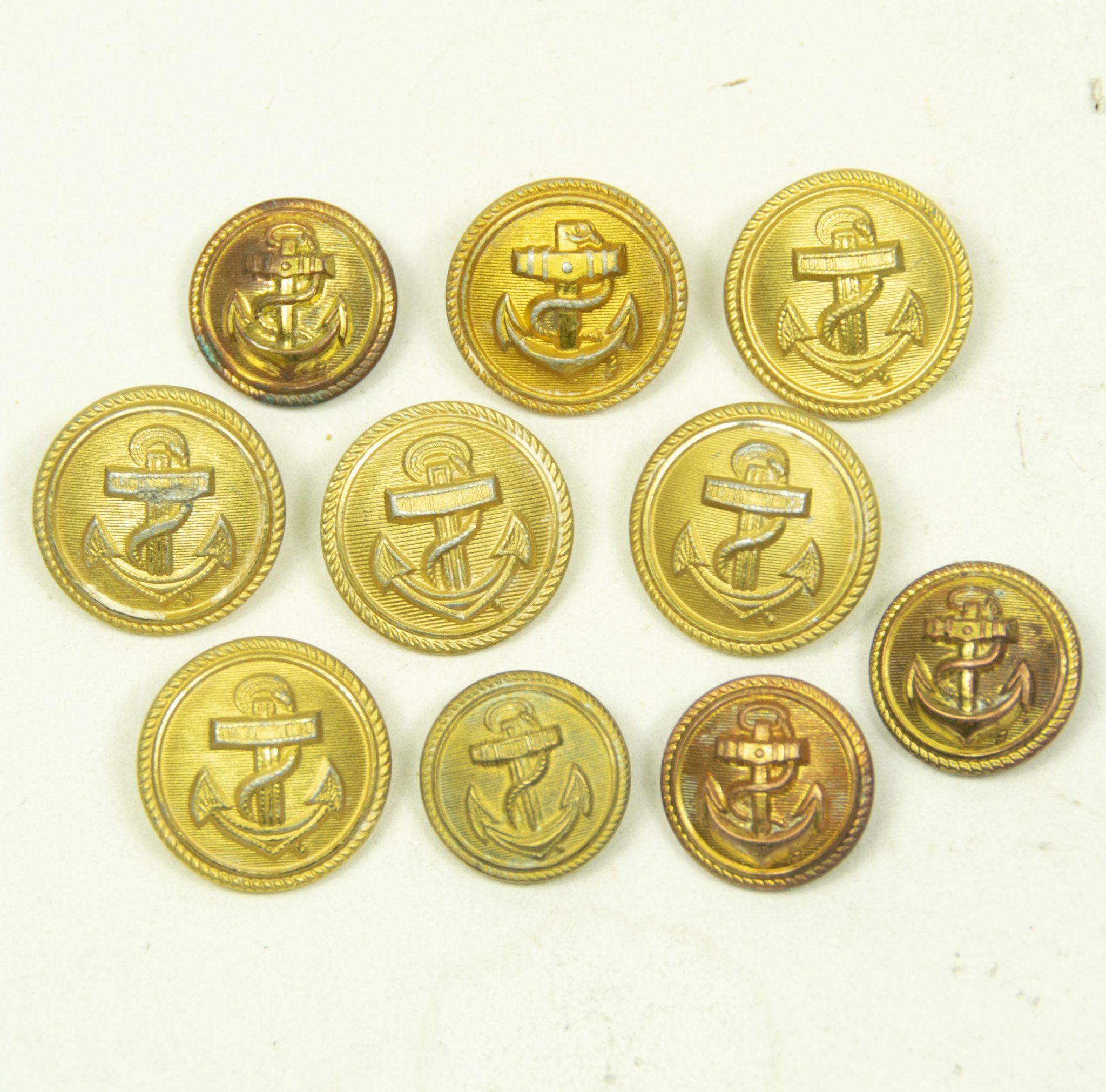 Kriegsmarine (KM) buttons 10x (2) Kriegsmarine (KM) buttons 10x