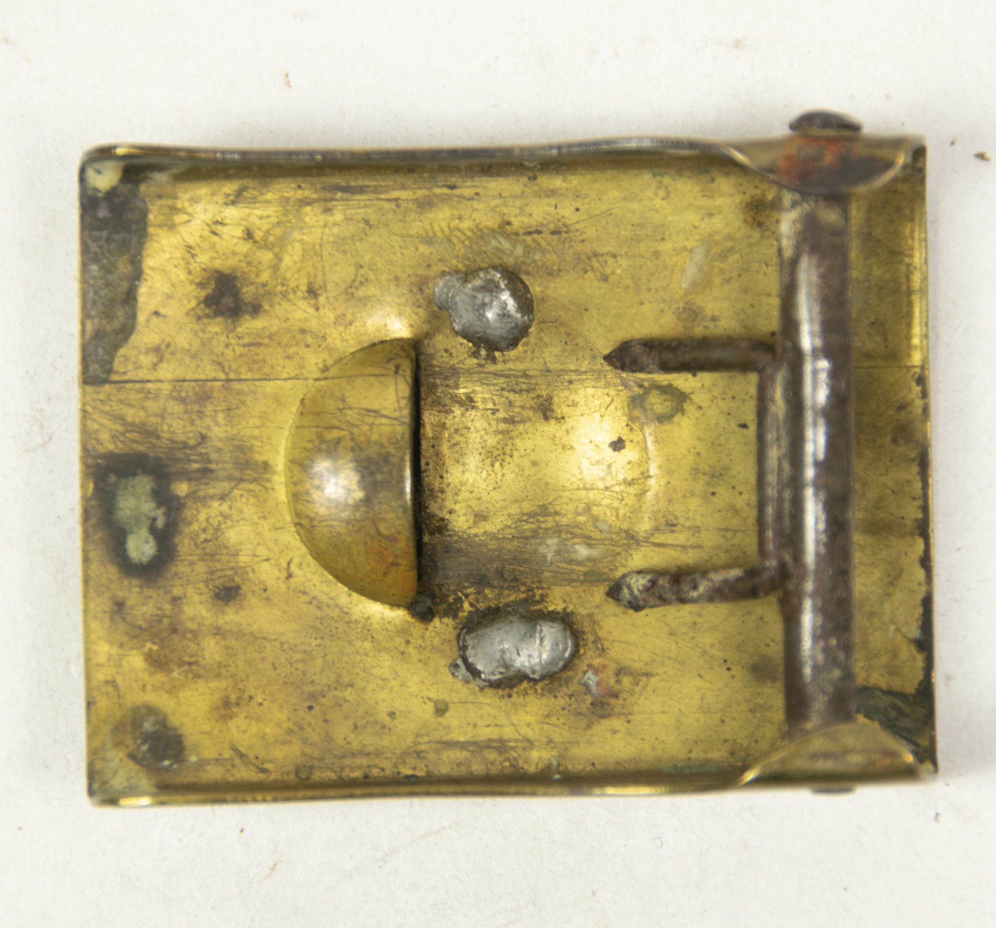 SA buckle with diagonal swastika (4) SA buckle with diagonal swastika