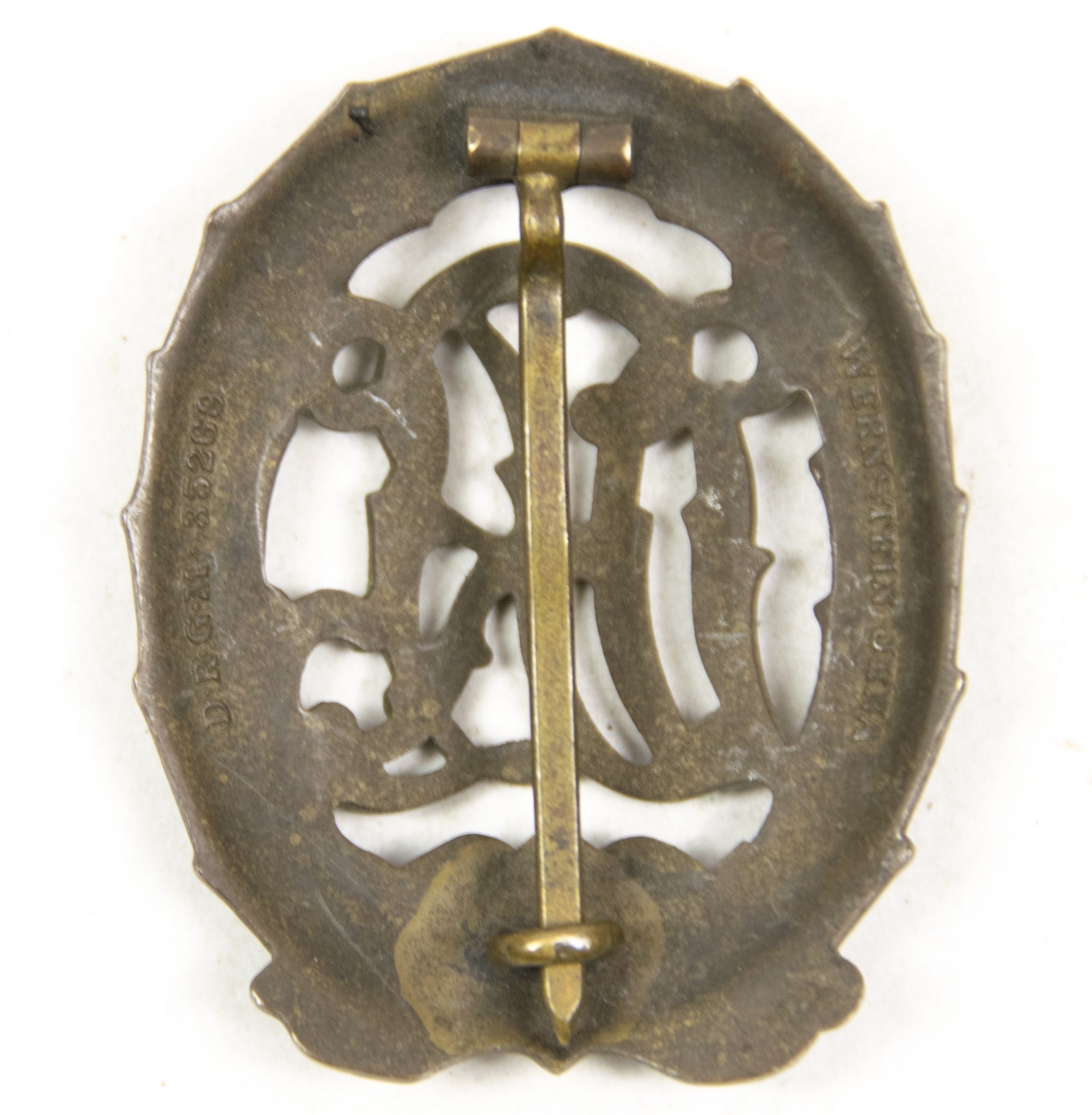 Deutsches Reichssportabzeichen (DRL) bronze – (Maker Wernstein Jena) (2) Deutsches Reichssportabzeichen (DRL) bronze – (Maker Wernstein Jena)